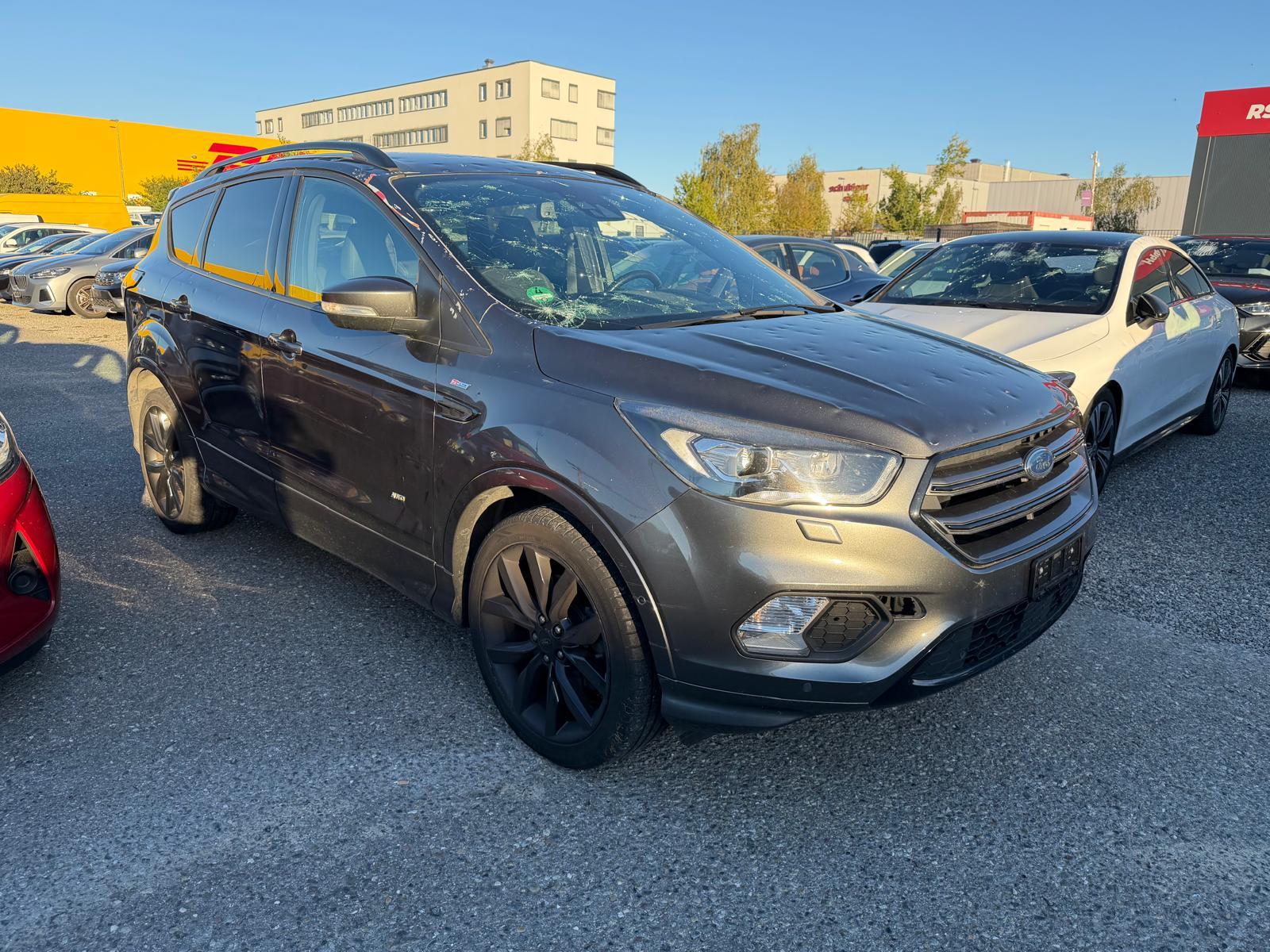 FORD Kuga 2.0 TDCi 180 ST-Line FPS-image-2