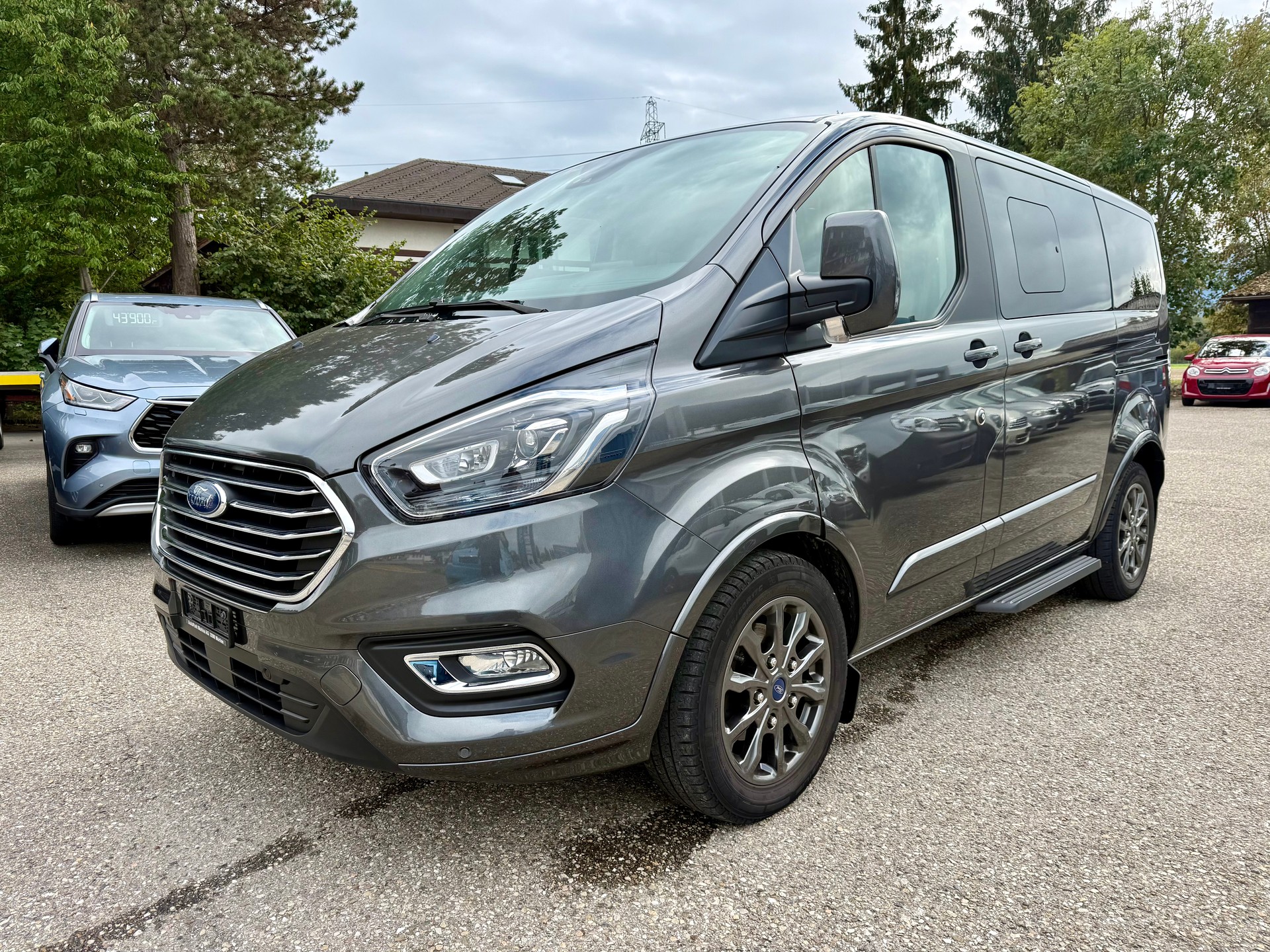 FORD Tourneo Custom 320 L1H1 Titanium X A-image-0