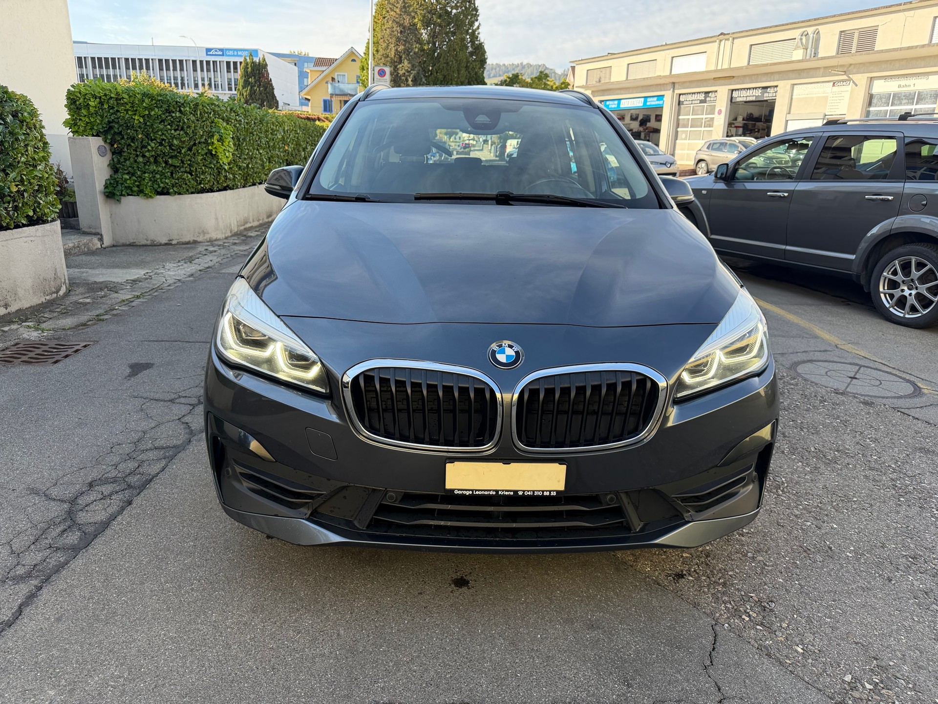 BMW 218d xDrive Gran Tourer Steptronic M Sport-image-0
