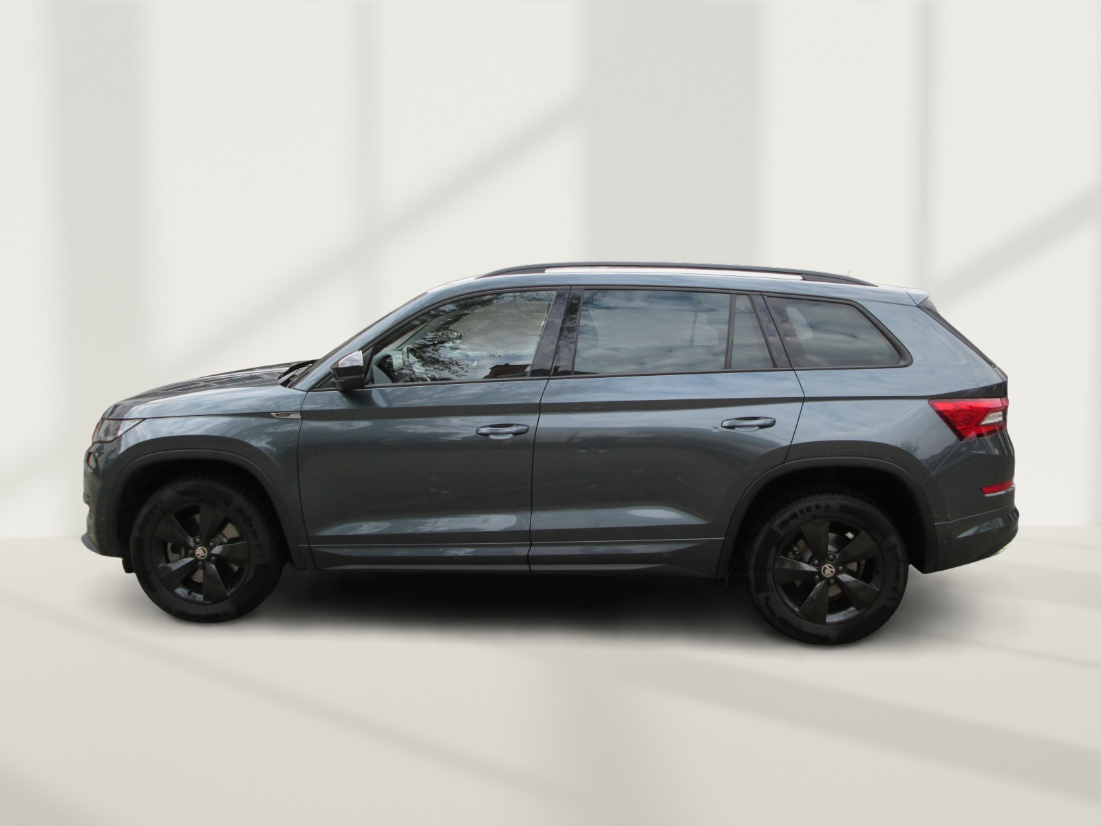 SKODA Kodiaq 2.0 TSI 4x4 Sport Line-image-1