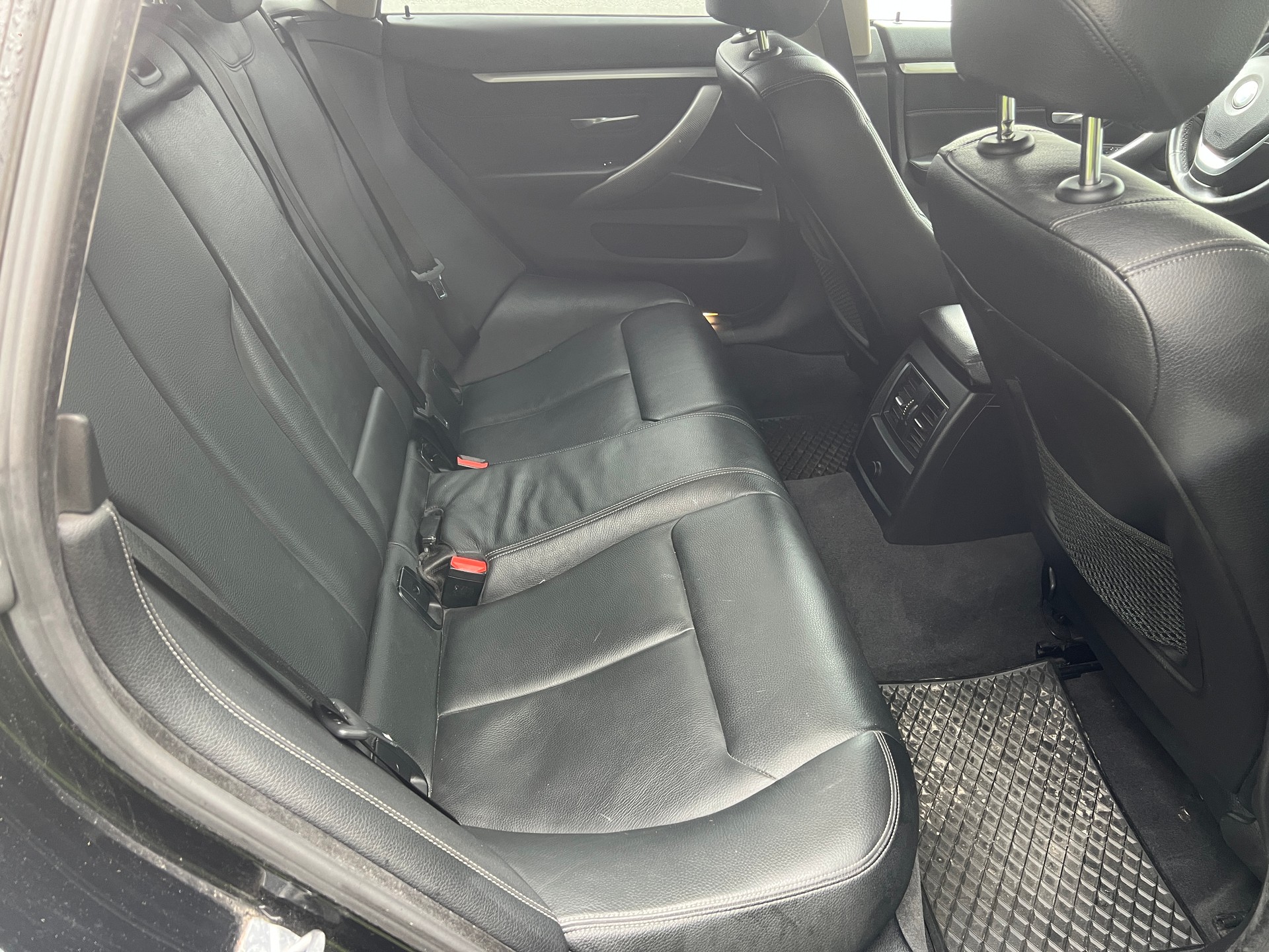 BMW 420i Gran Coupé xDrive Steptronic-image-11