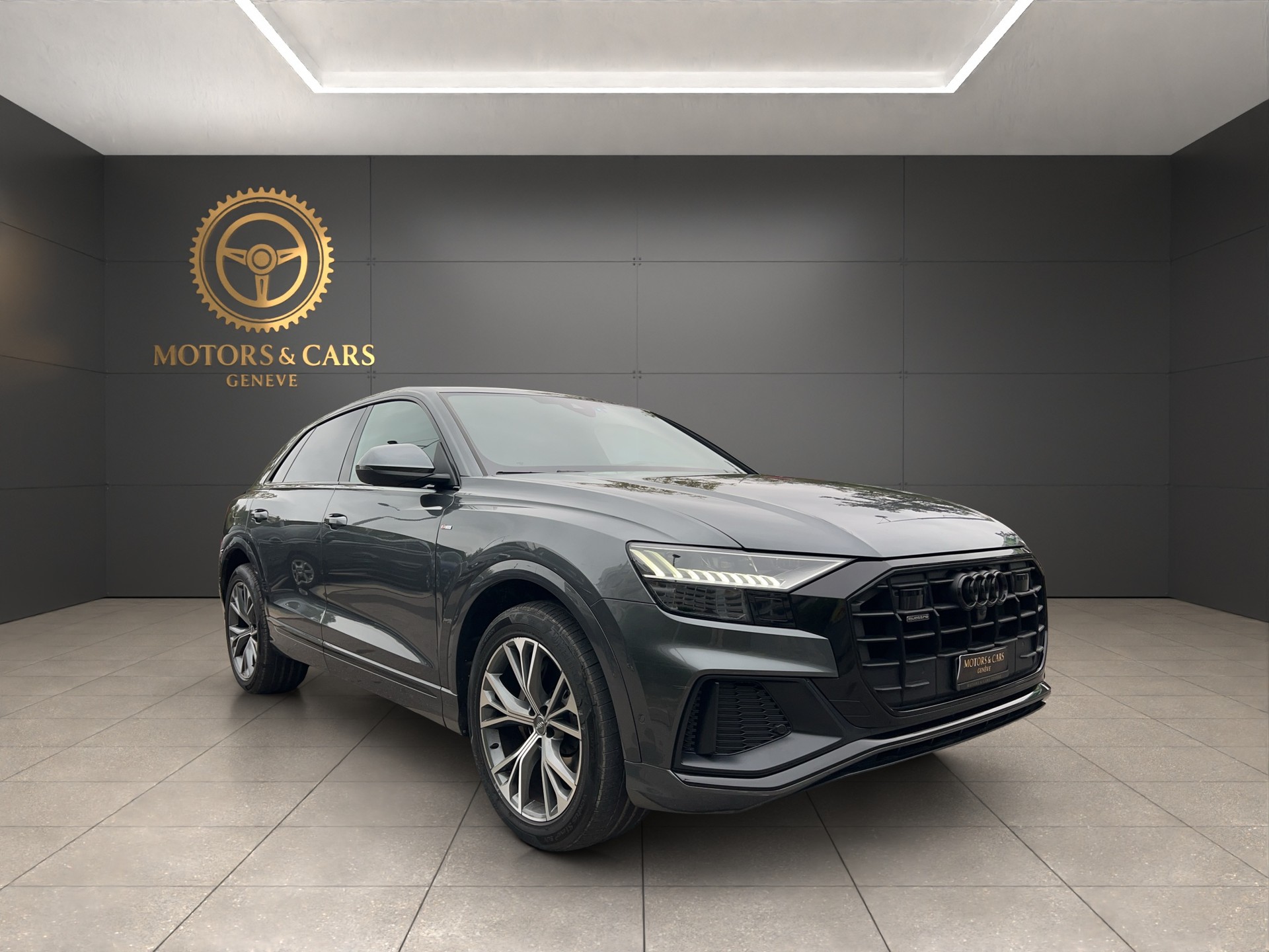 AUDI Q8 50 TDI QUATTRO TIPTRONIC S-LINE-image-1