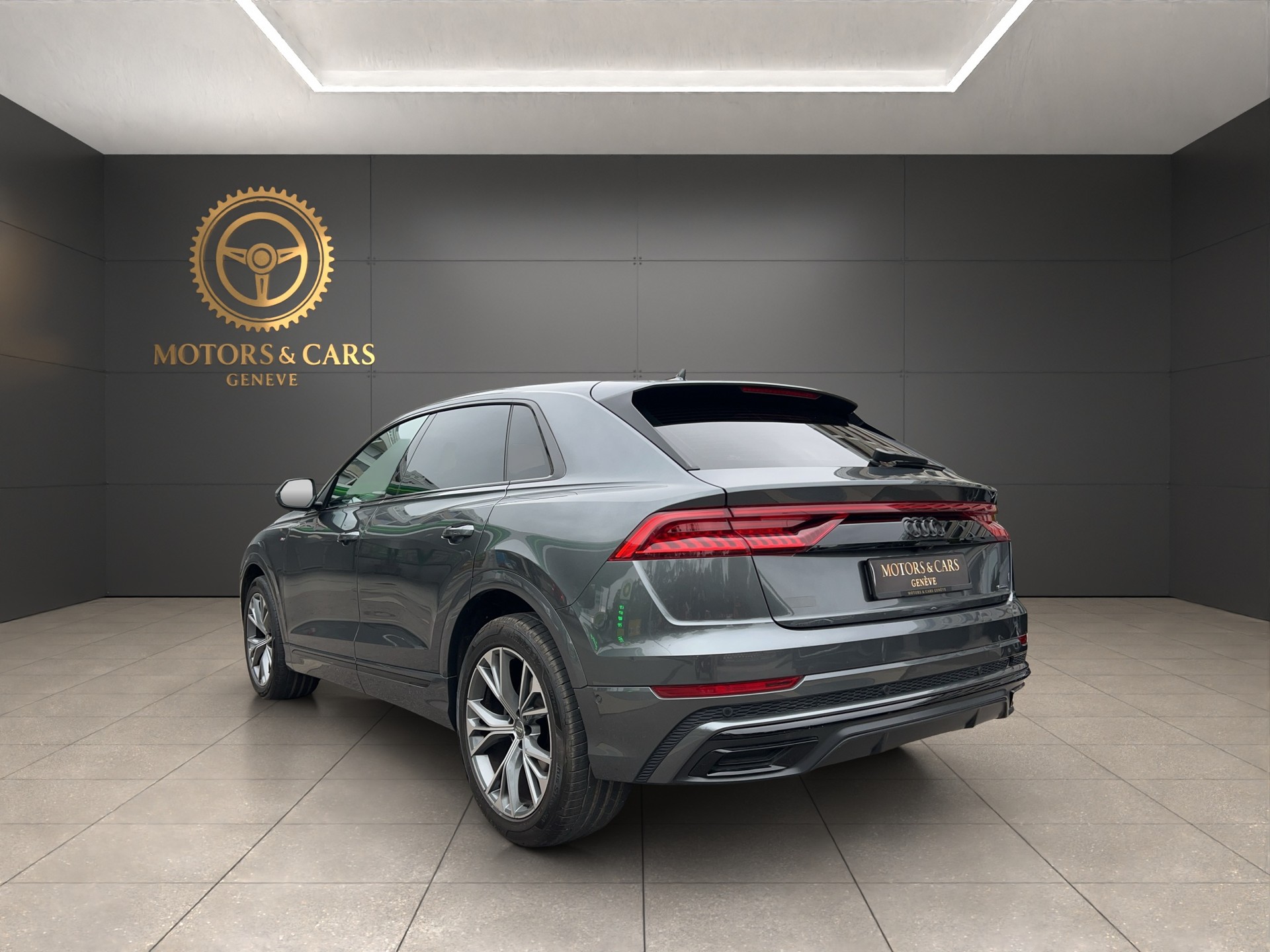 AUDI Q8 50 TDI QUATTRO TIPTRONIC S-LINE-image-7