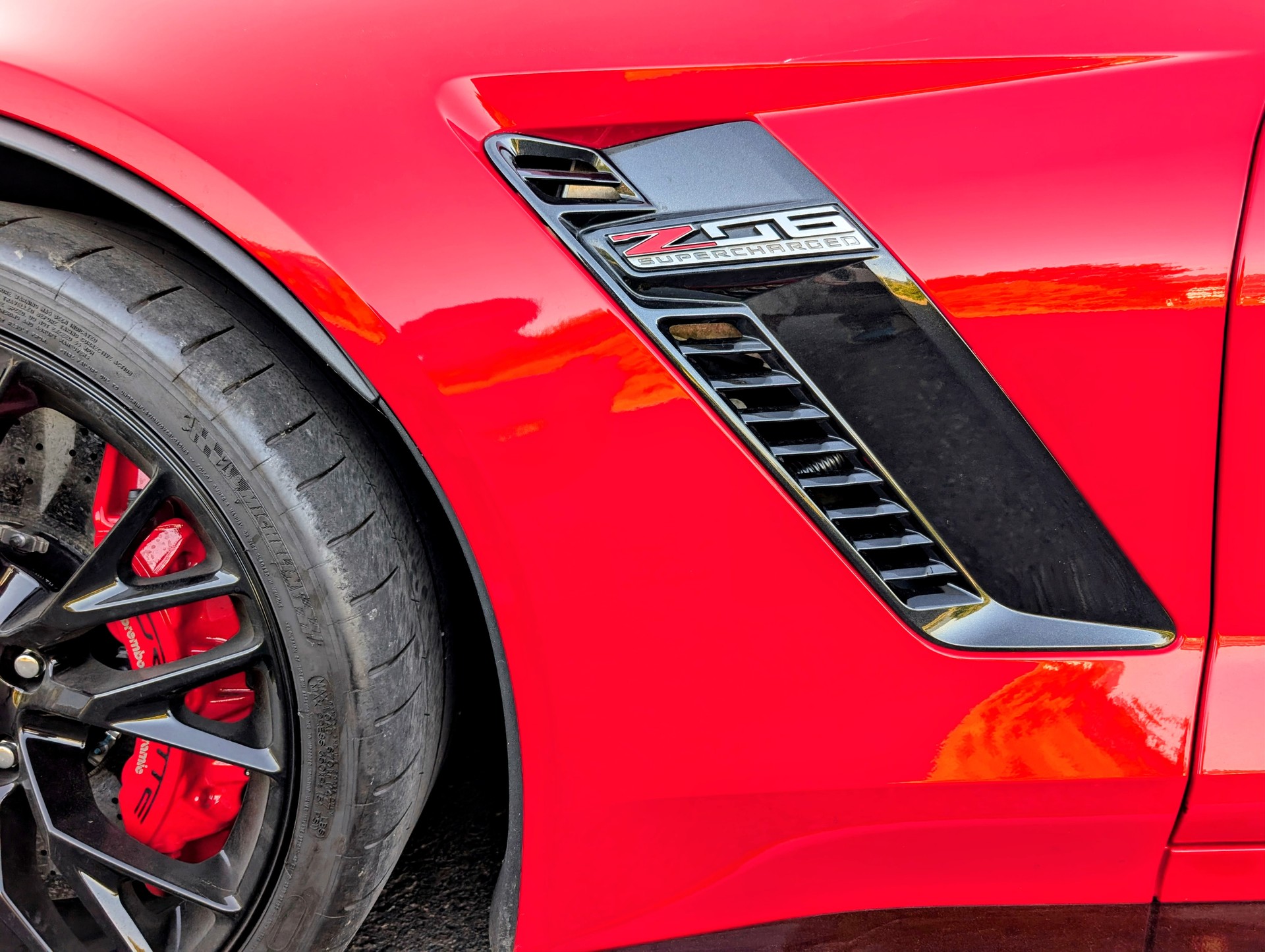 CHEVROLET 6.2 V8 C7 Z06 3LZ Carbonbremsen-image-4
