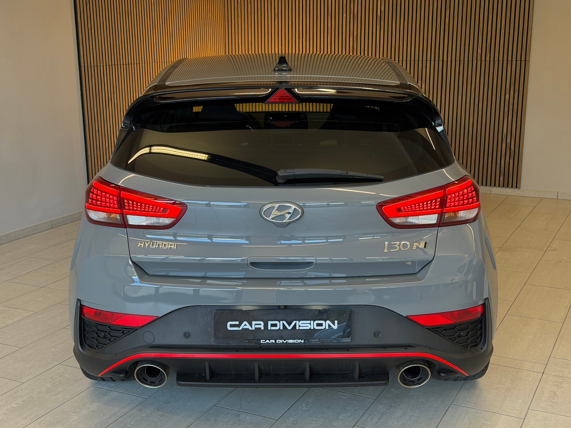 HYUNDAI i30 2.0 T-GDi N-image-9