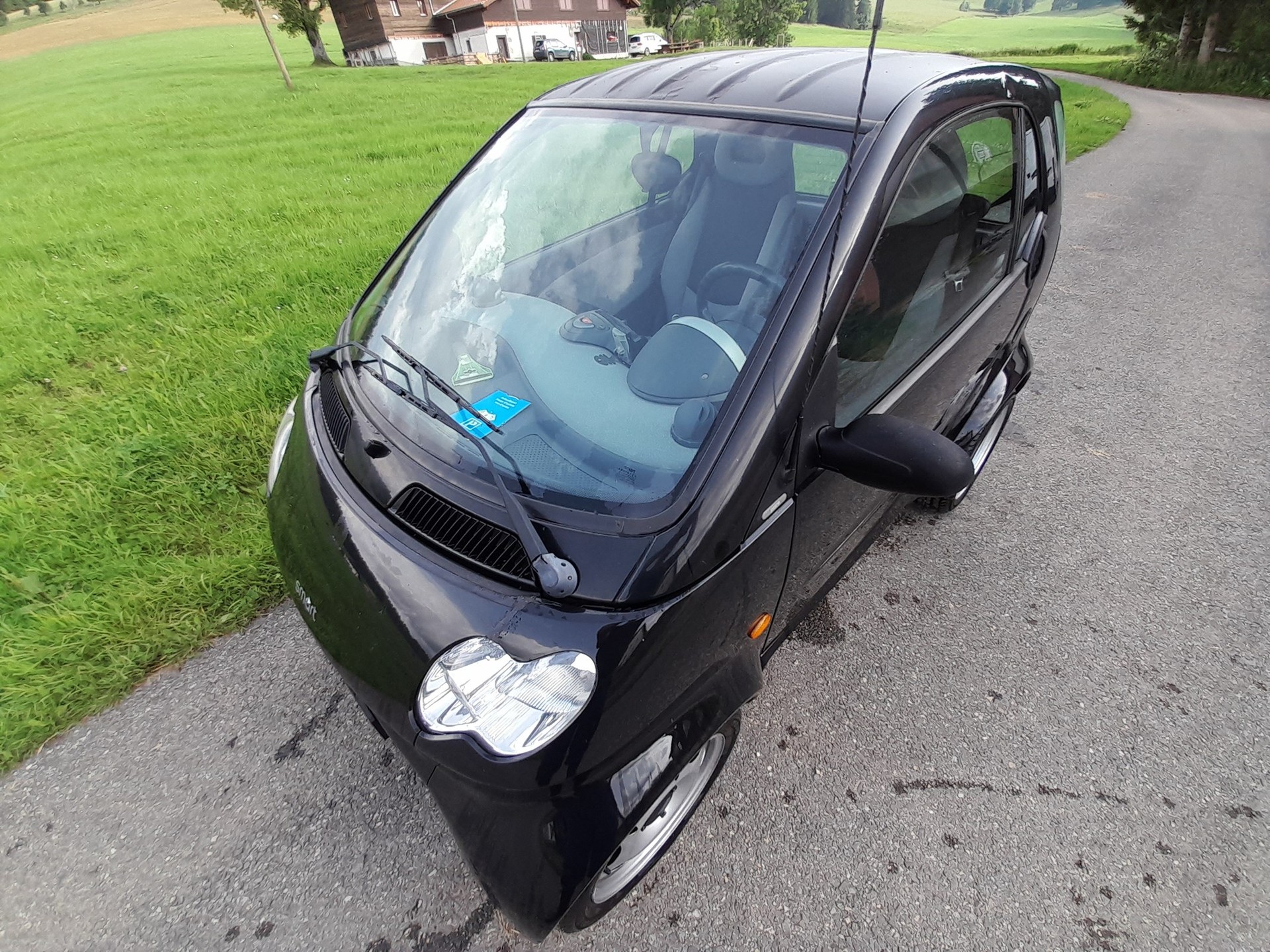 SMART Fortwo-image-2