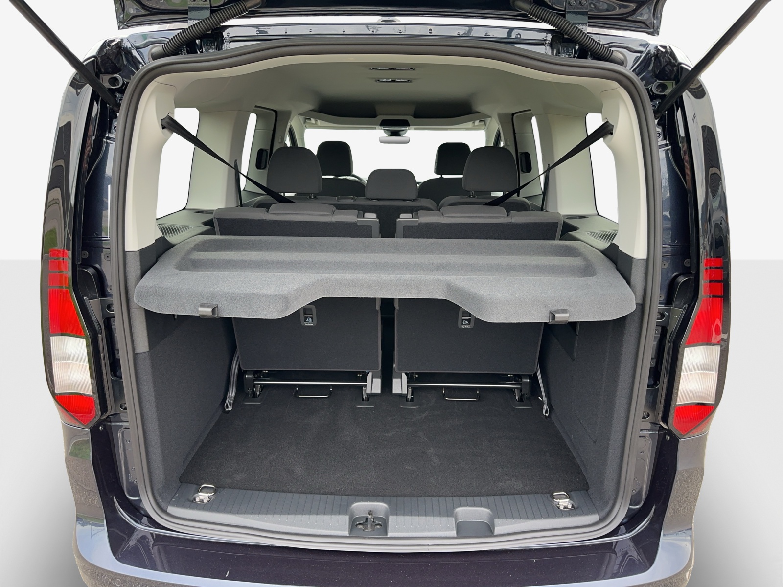 VW Caddy Maxi 1.5 TSI Liberty DSG-image-12