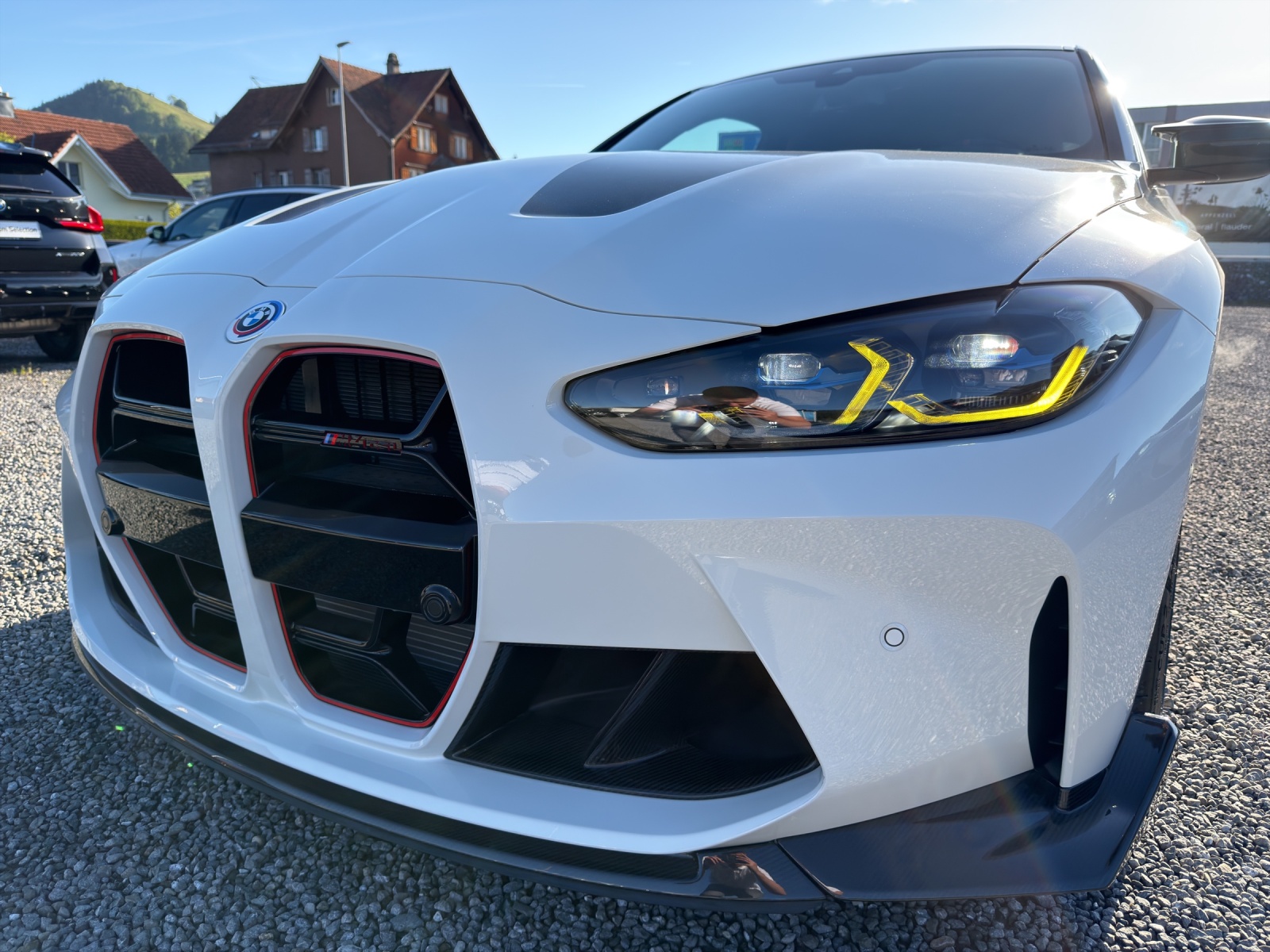BMW M4 CSL Coupé-image-23
