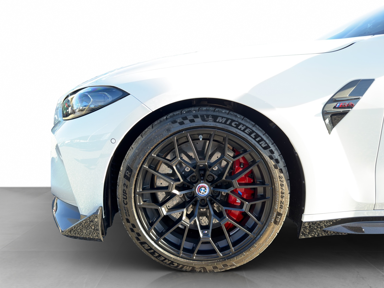 BMW M4 CSL Coupé-image-24