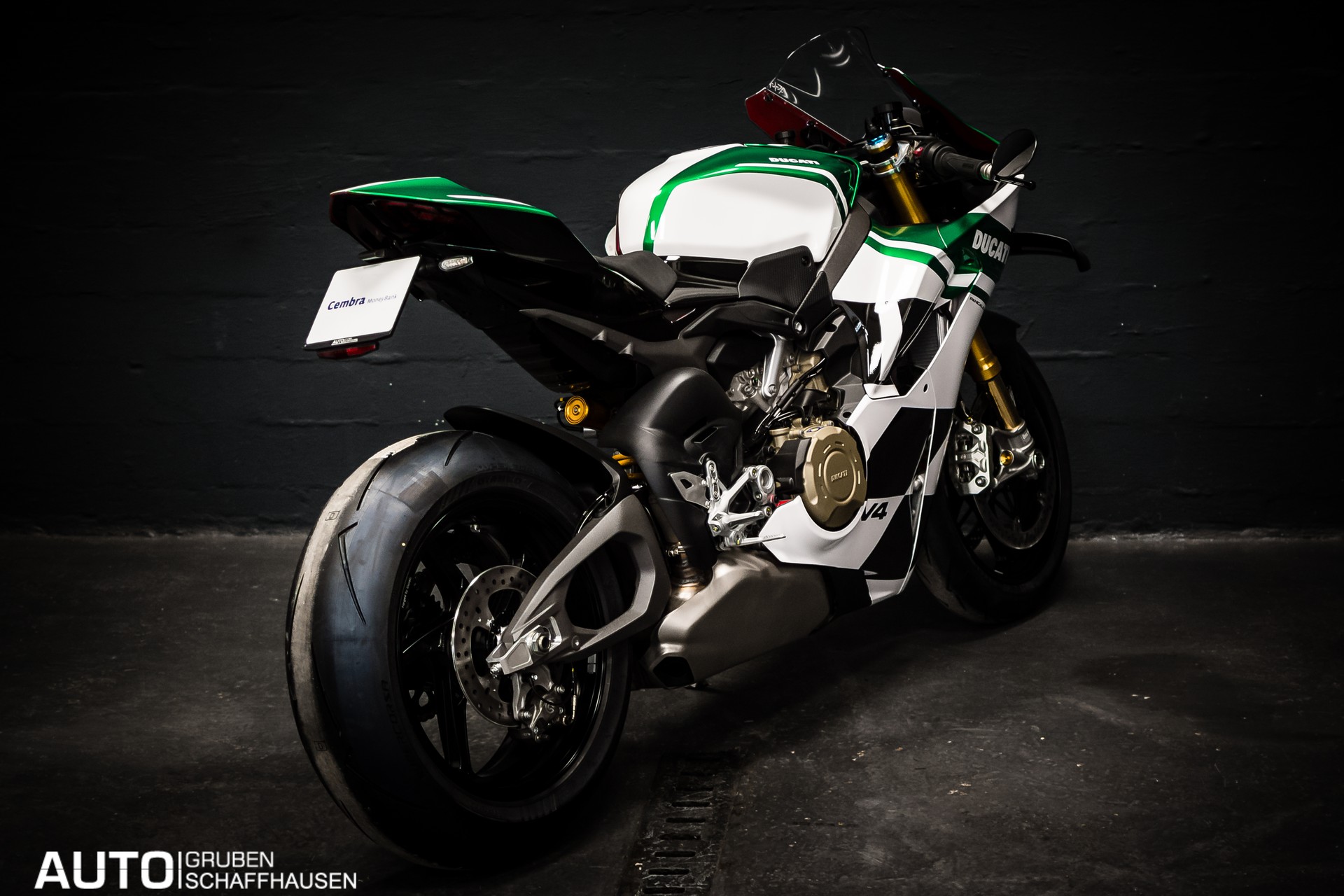 DUCATI Panigale V4 S ** Tricolore Design **-image-5
