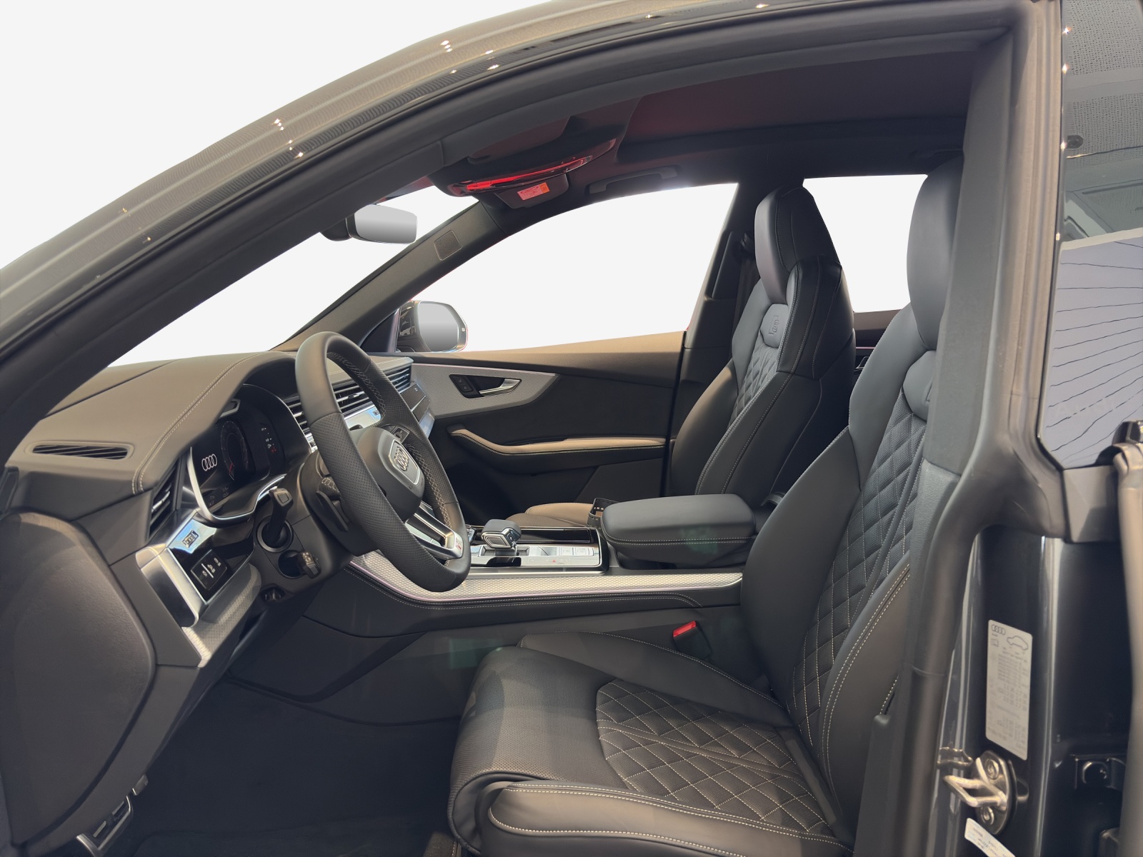 AUDI Q8 SUV 50 TDI quattro tiptronic-image-7
