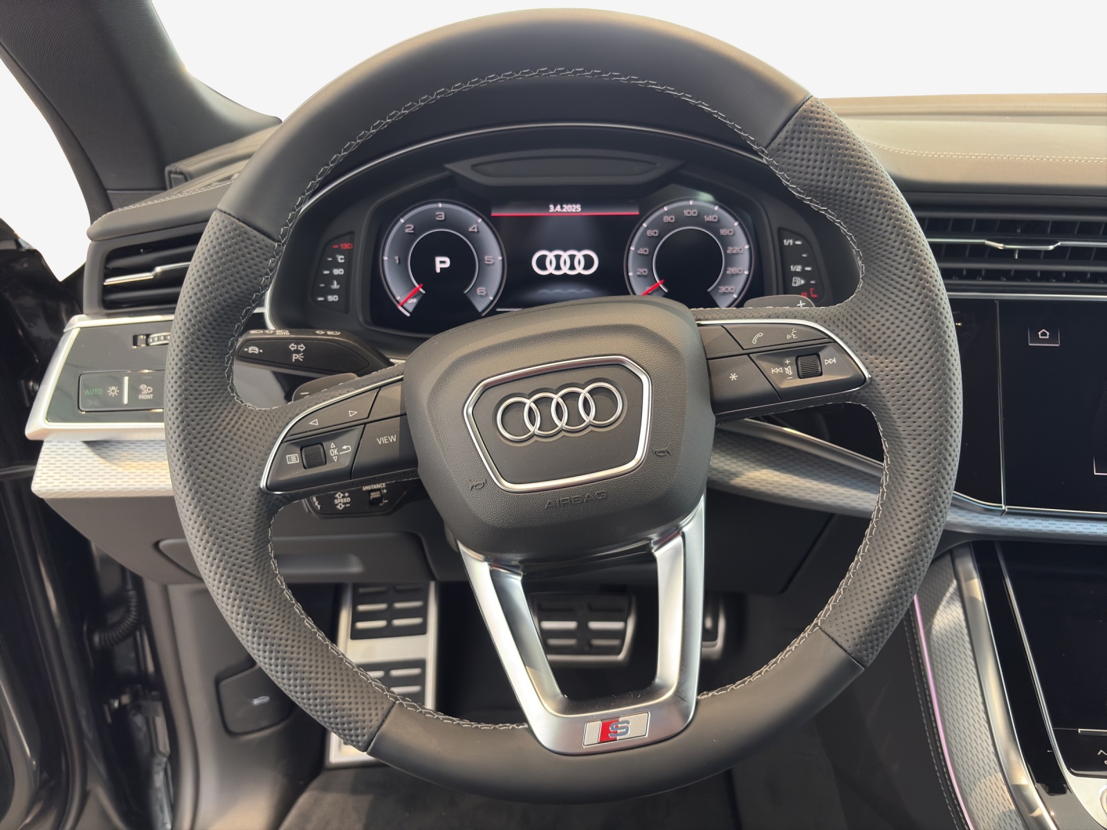AUDI Q8 SUV 50 TDI quattro tiptronic-image-9