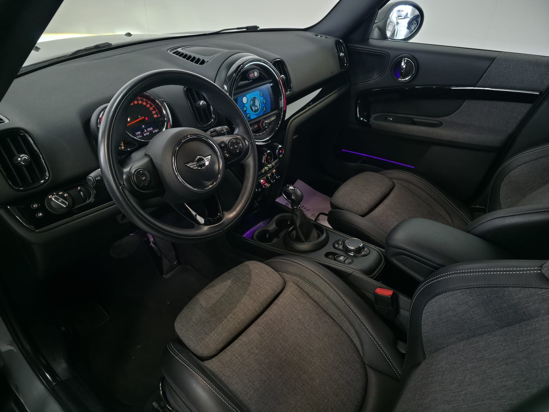 MINI Countryman Cooper D ALL4 Steptronic-image-18