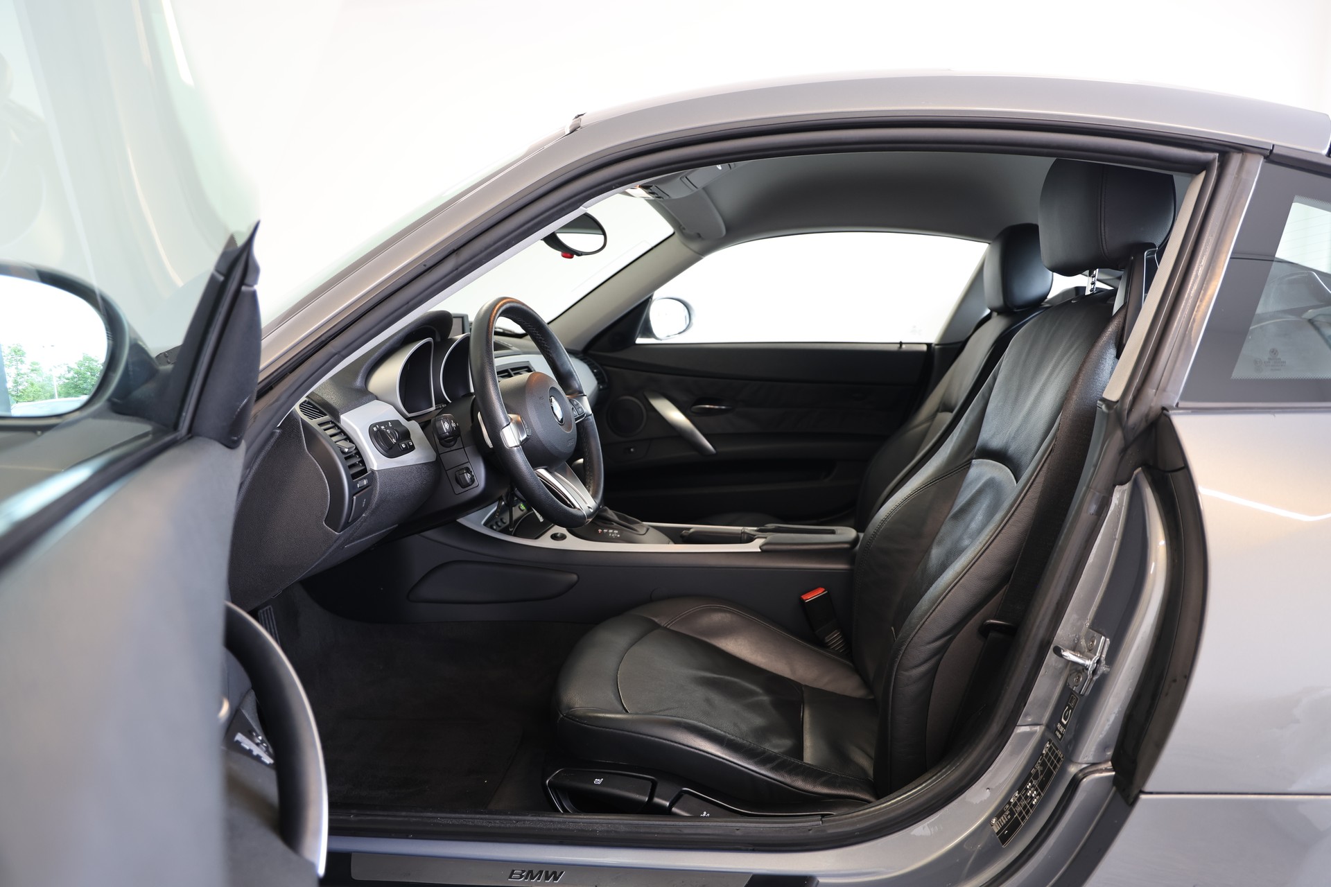 BMW Z4 3.0si Coupé Steptronic-image-5