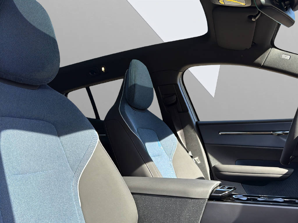 Image VOLVO EX-30 EX30 E60 Twin Ultra Performance