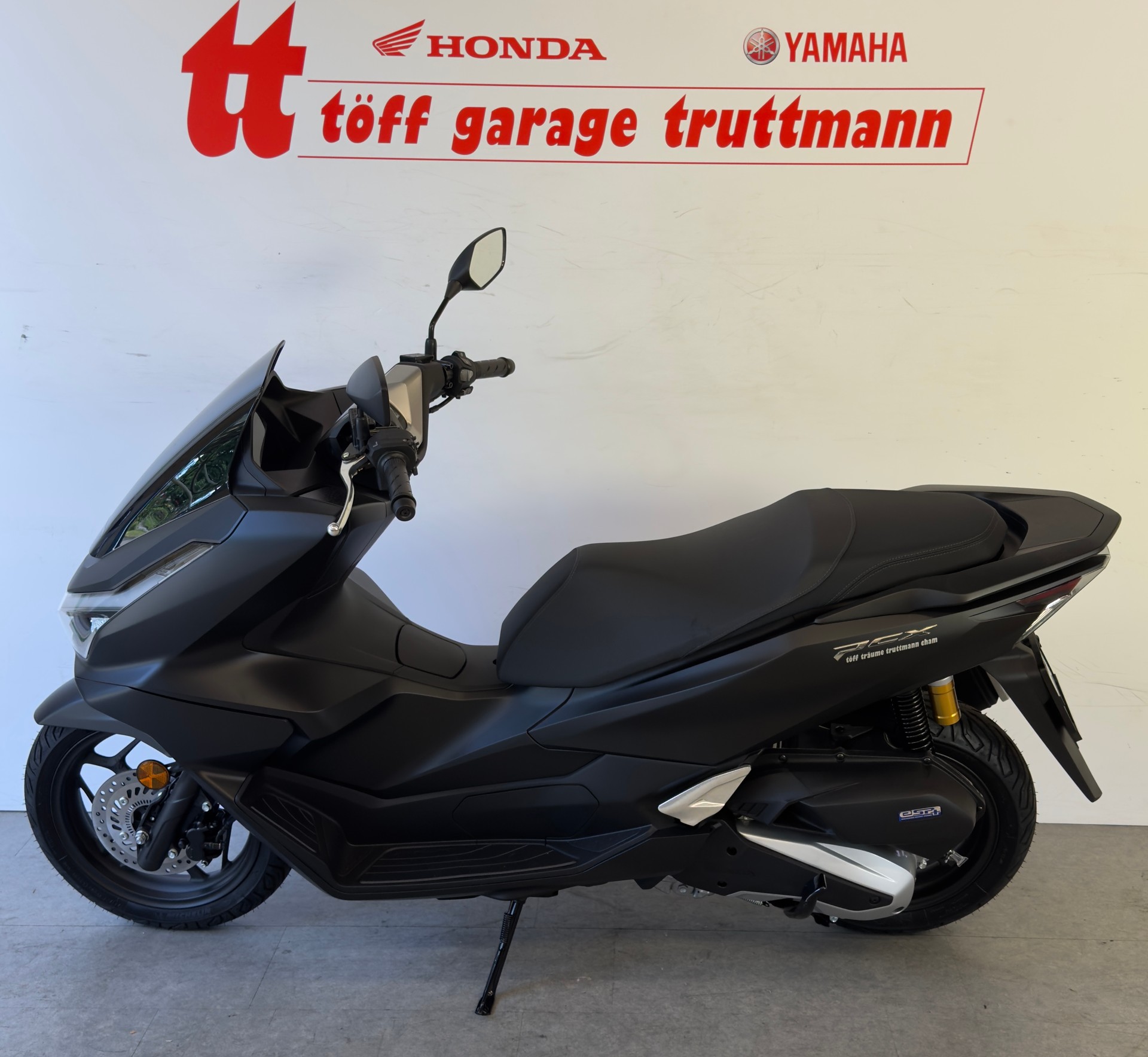 HONDA PCX 125 DX-showroom-element-1