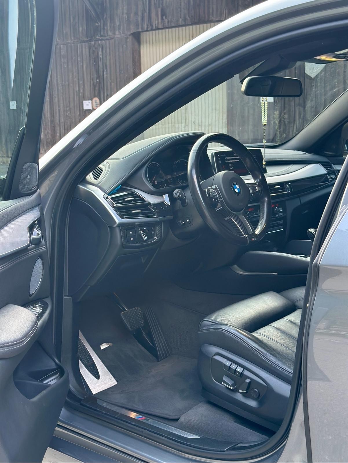 BMW X6 xDrive 40d Pure M Sport Plus Steptronic-image-5