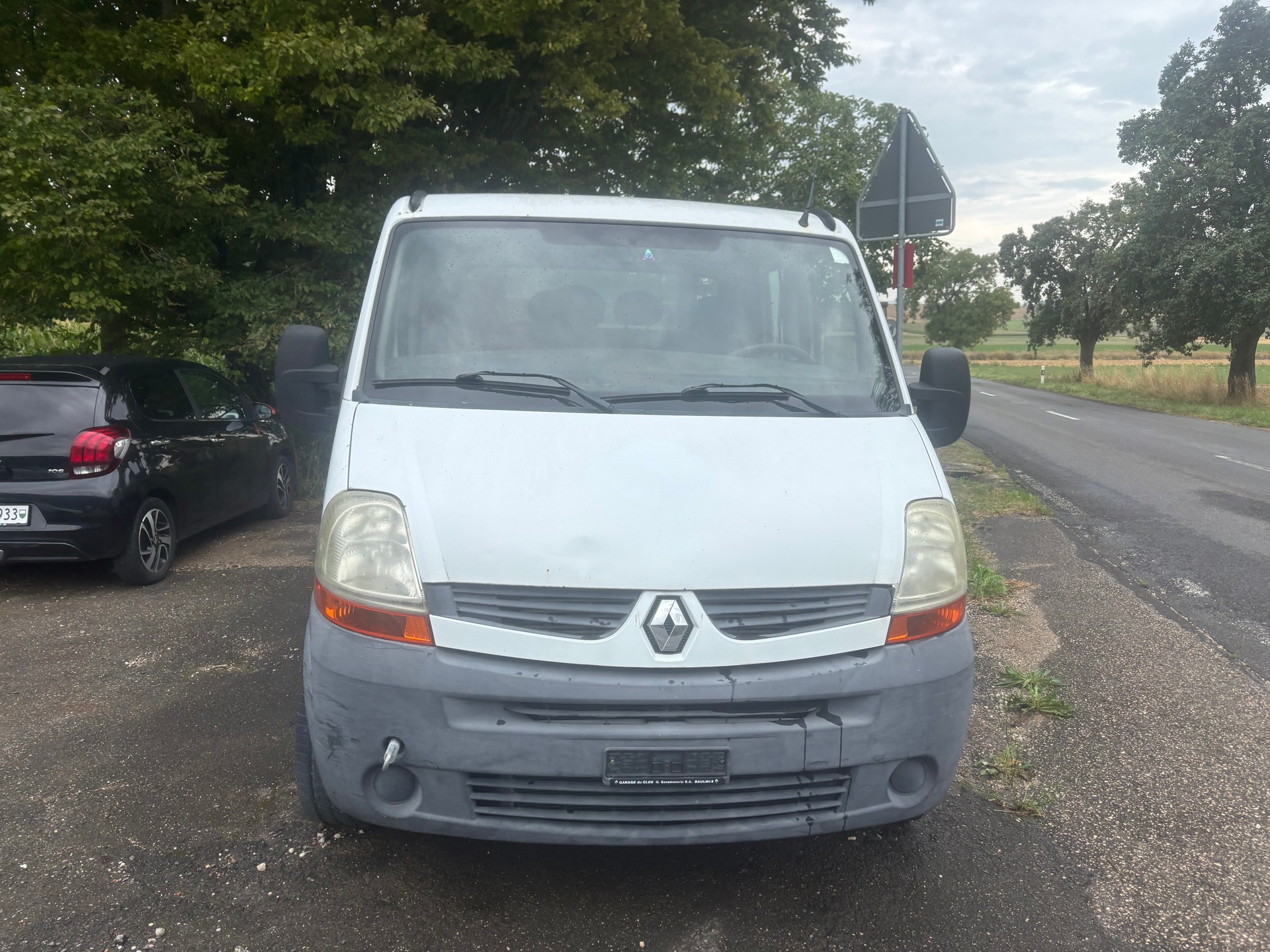 RENAULT Master T35 2.5dCi L2H1-image-0