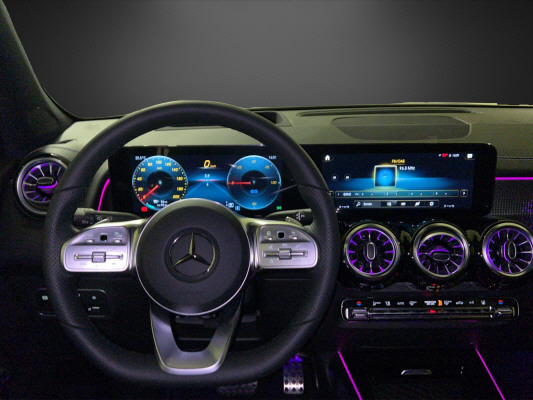 MERCEDES-BENZ EQB 350 AMG Line 4Matic-image-8
