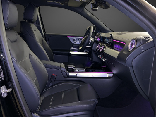 MERCEDES-BENZ EQB 350 AMG Line 4Matic-image-7