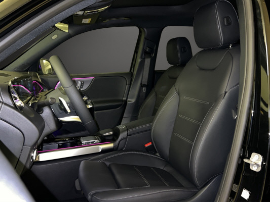 MERCEDES-BENZ EQB 350 AMG Line 4Matic-image-6
