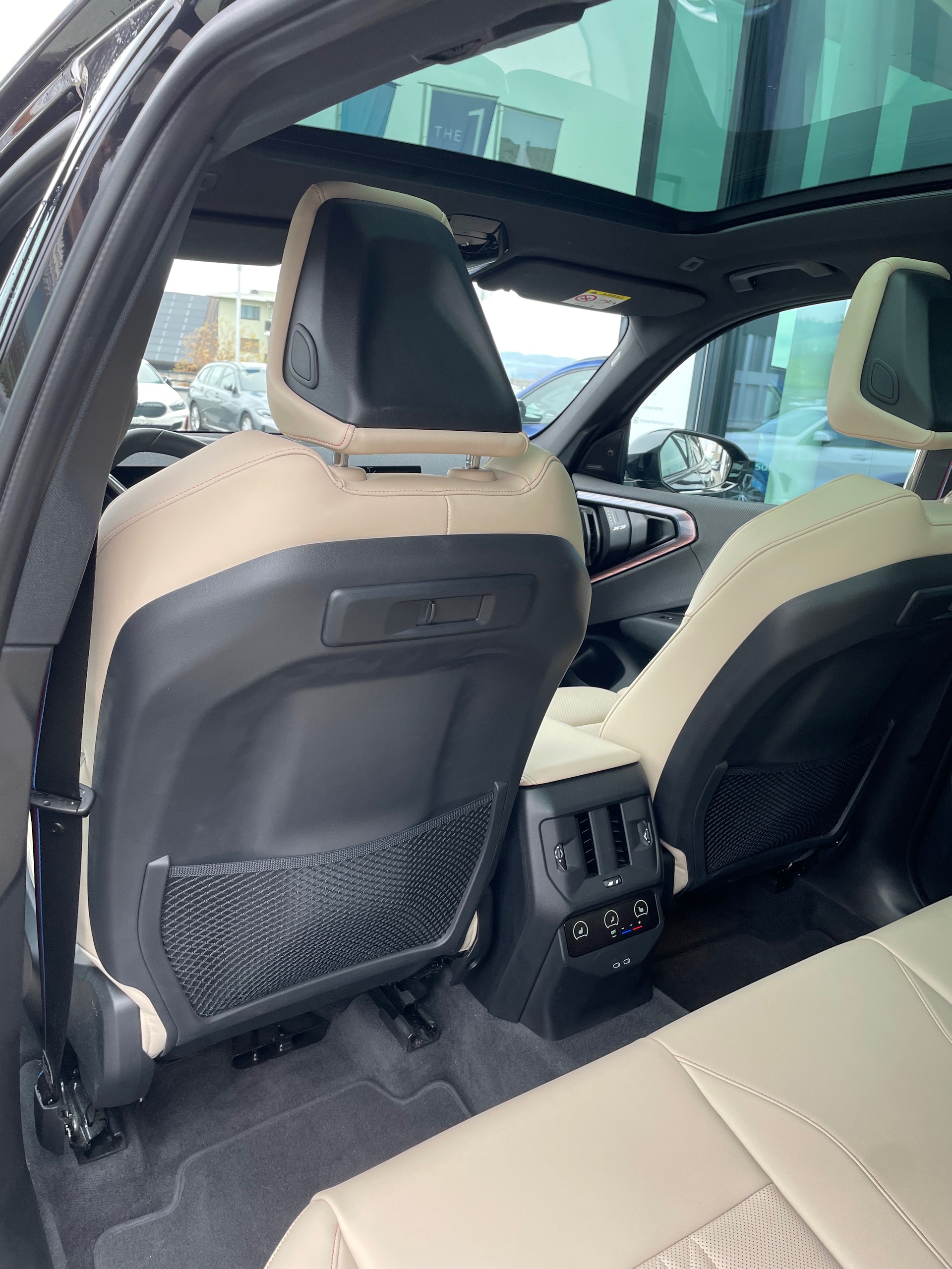 BMW X3 xDrive 30e M Sport Pro-image-3