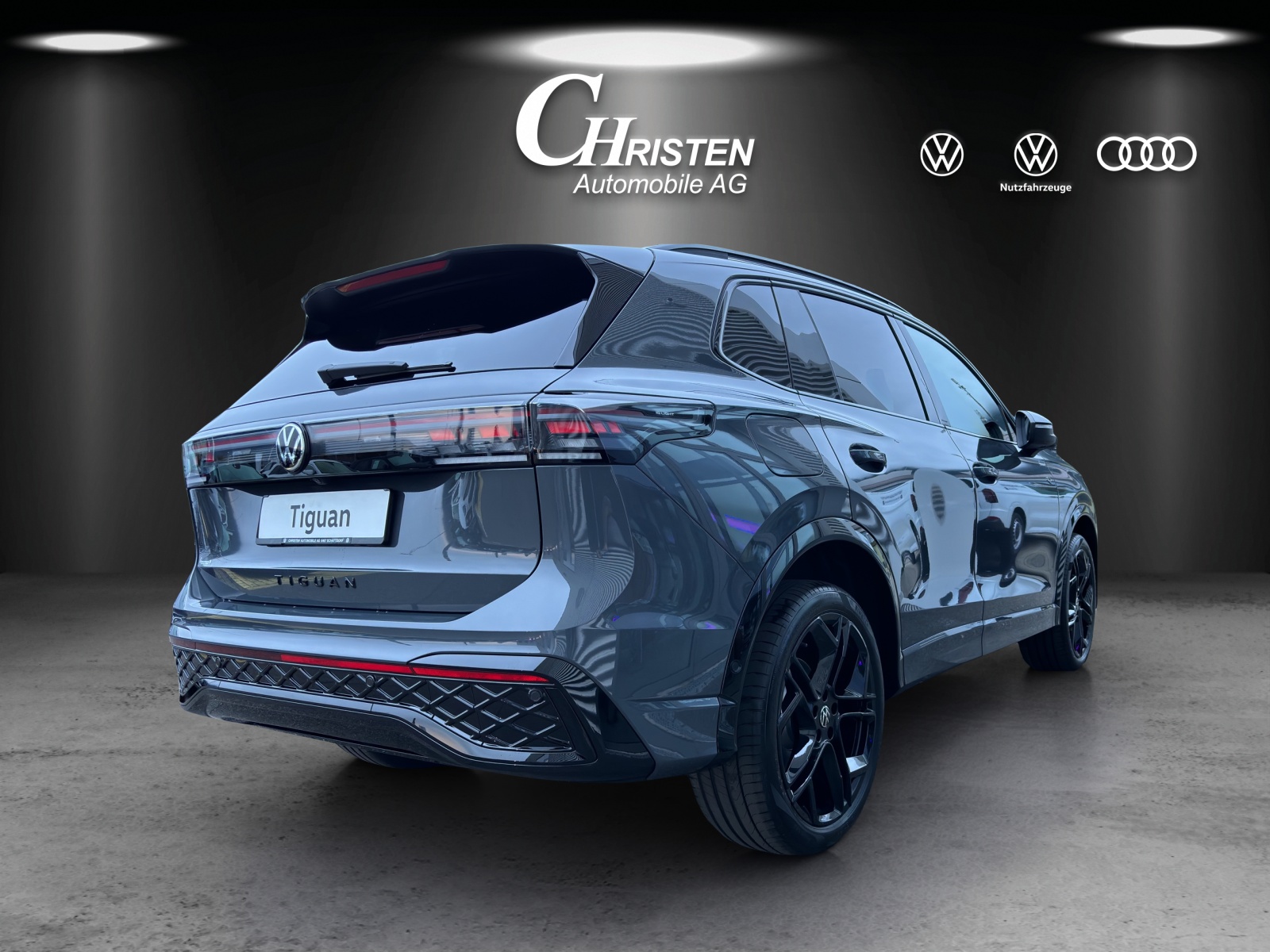 VW Tiguan 2.0 TSI DSG R-Line 4Motion-image-5