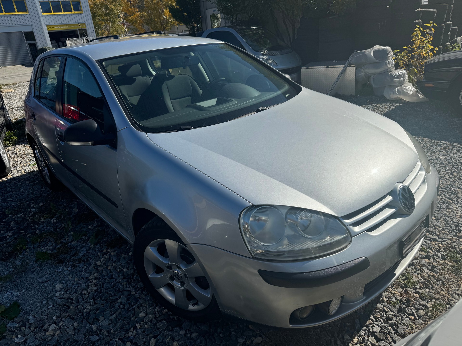 VW Golf 1.6 FSI Leader-image-4