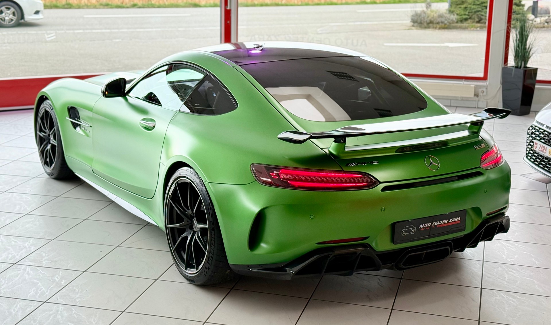 MERCEDES-BENZ AMG GT R *Facelift/Digitaltacho*-image-9