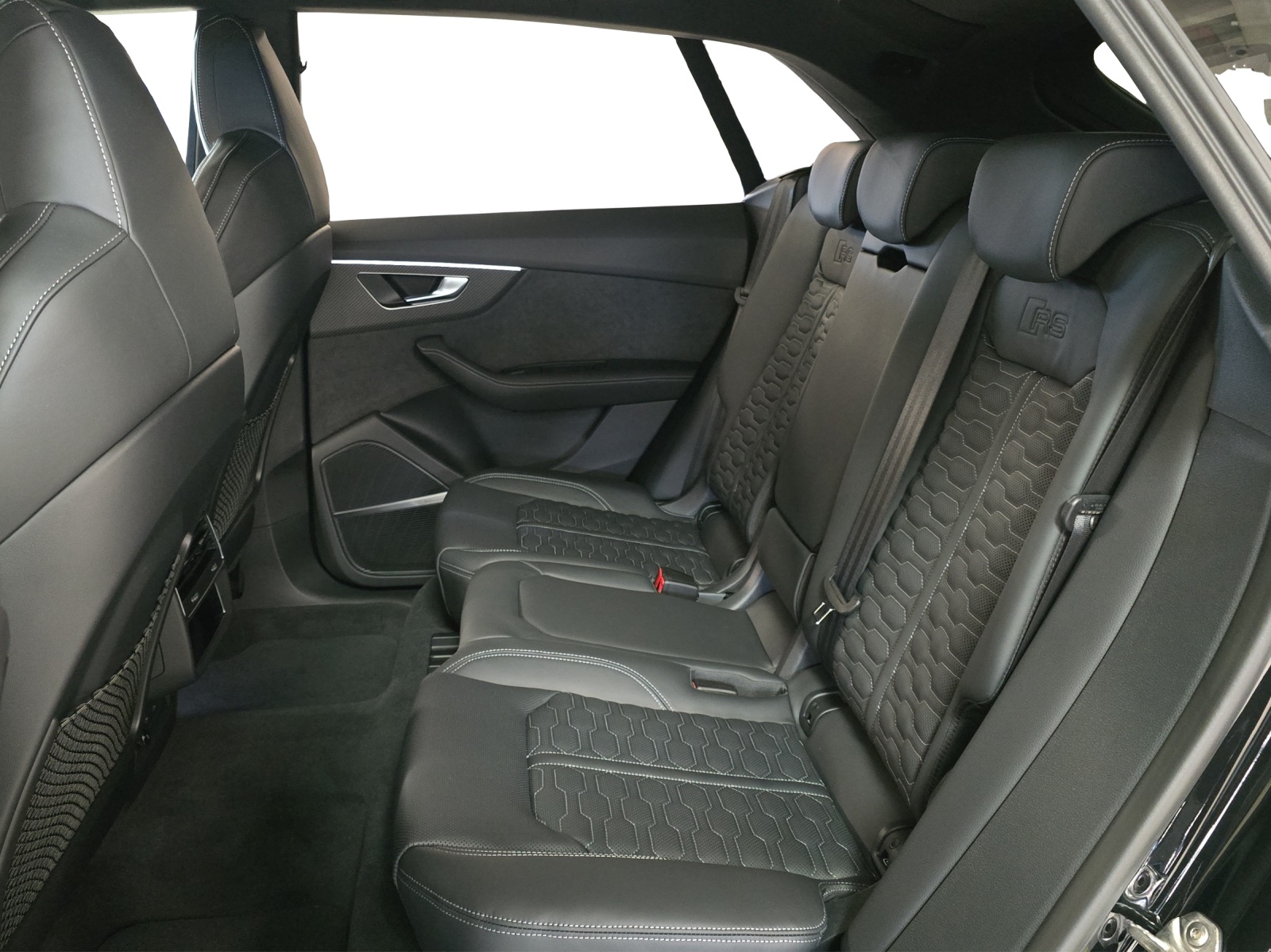 AUDI RSQ8 performance quattro-image-11