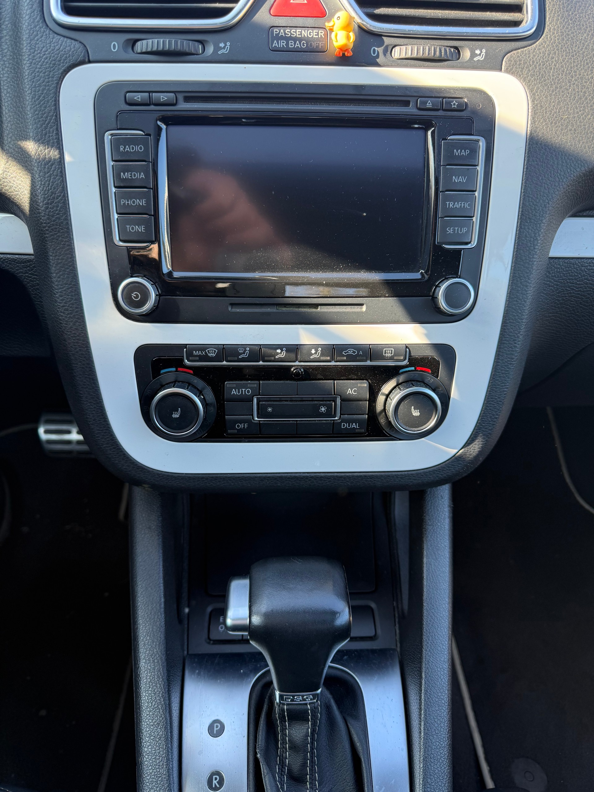 VW Eos 2.0 TDI DSG-image-14