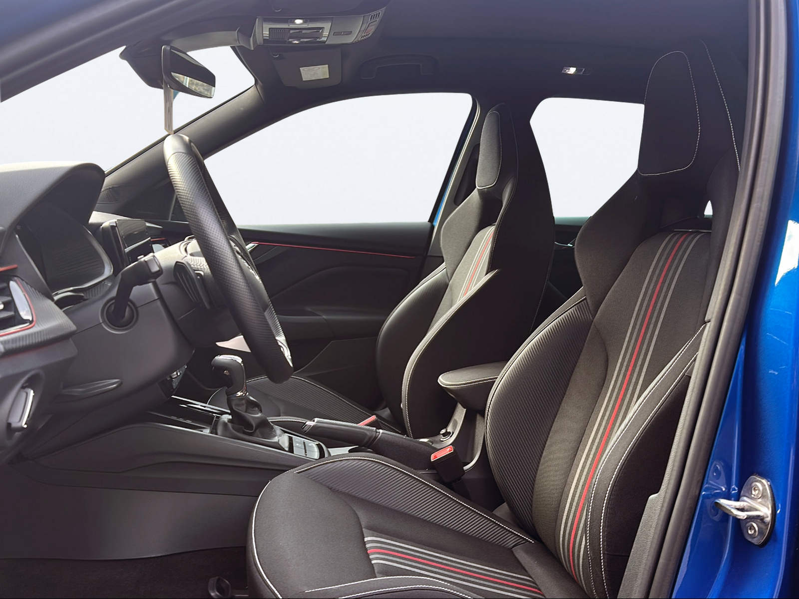 SKODA Kamiq 1.0 TSI Monte Carlo DSG-image-9