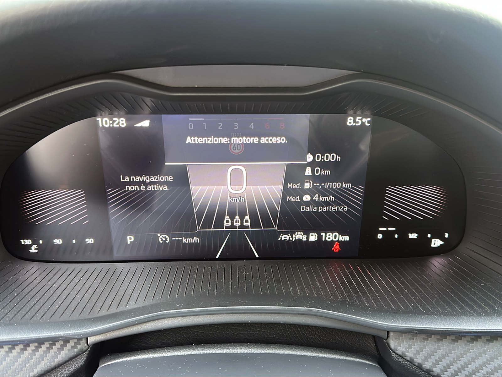 SKODA Kamiq 1.0 TSI Monte Carlo DSG-image-11