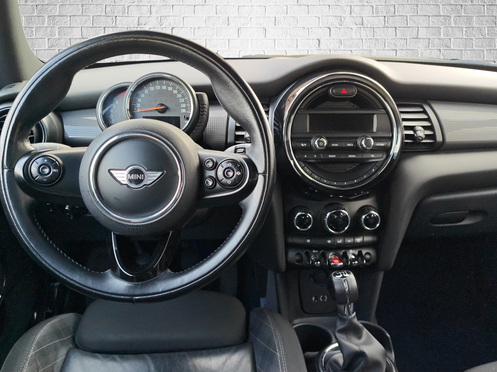 MINI Cooper-image-11