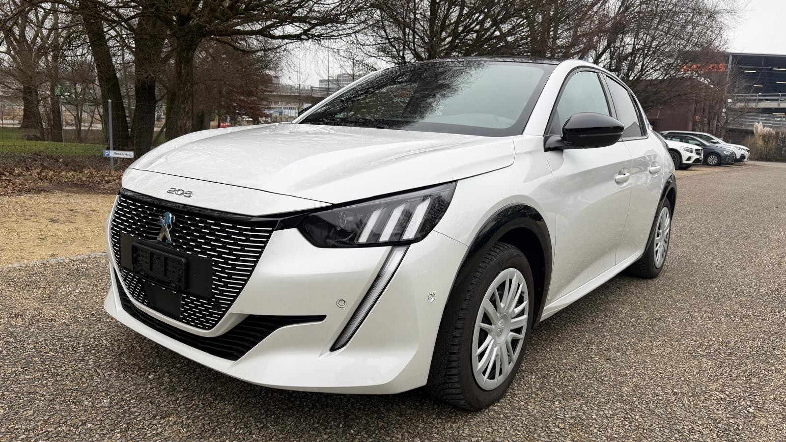 PEUGEOT 208 Elektrik GT-image-2