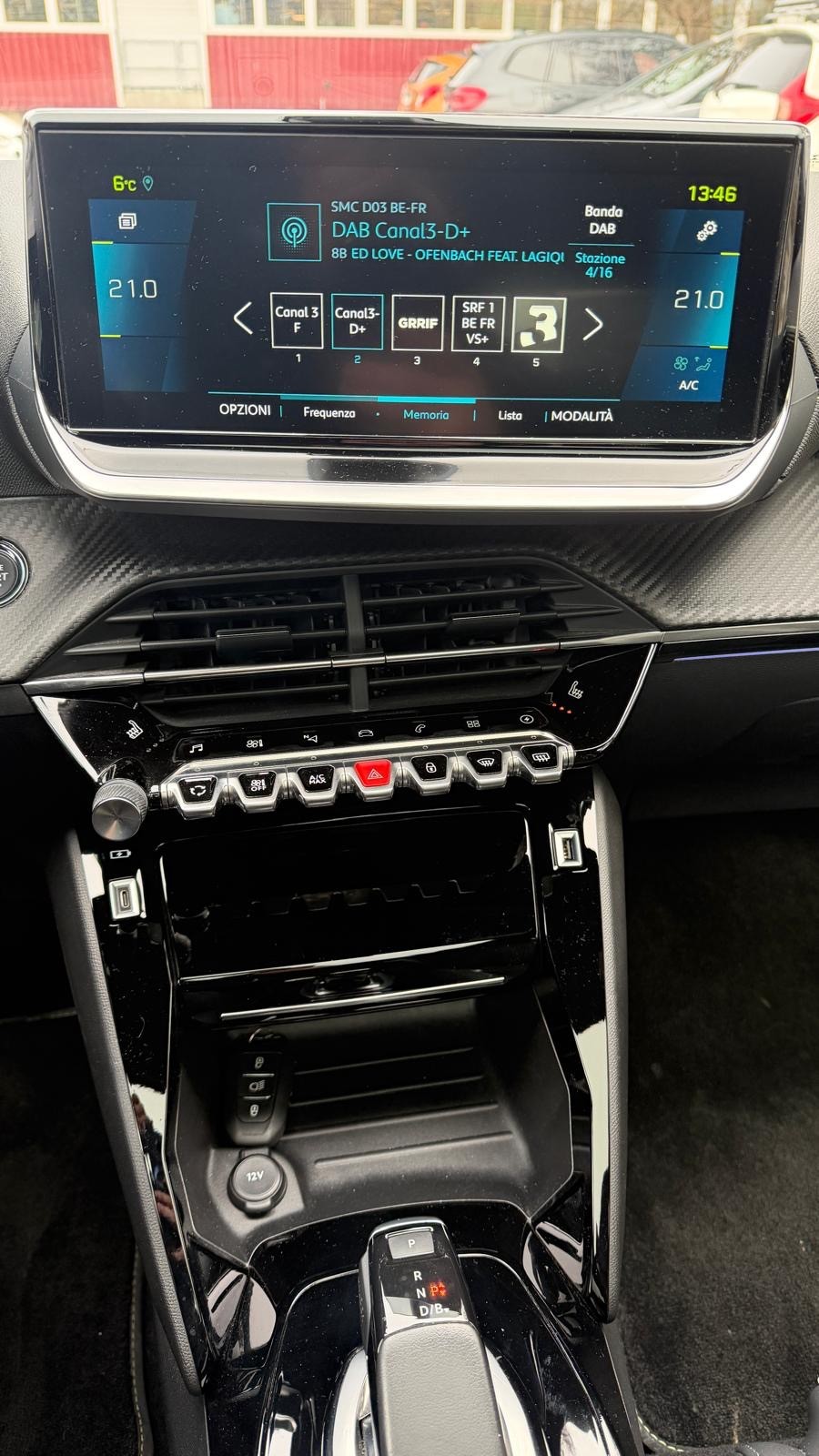 PEUGEOT 208 Elektrik GT-image-12