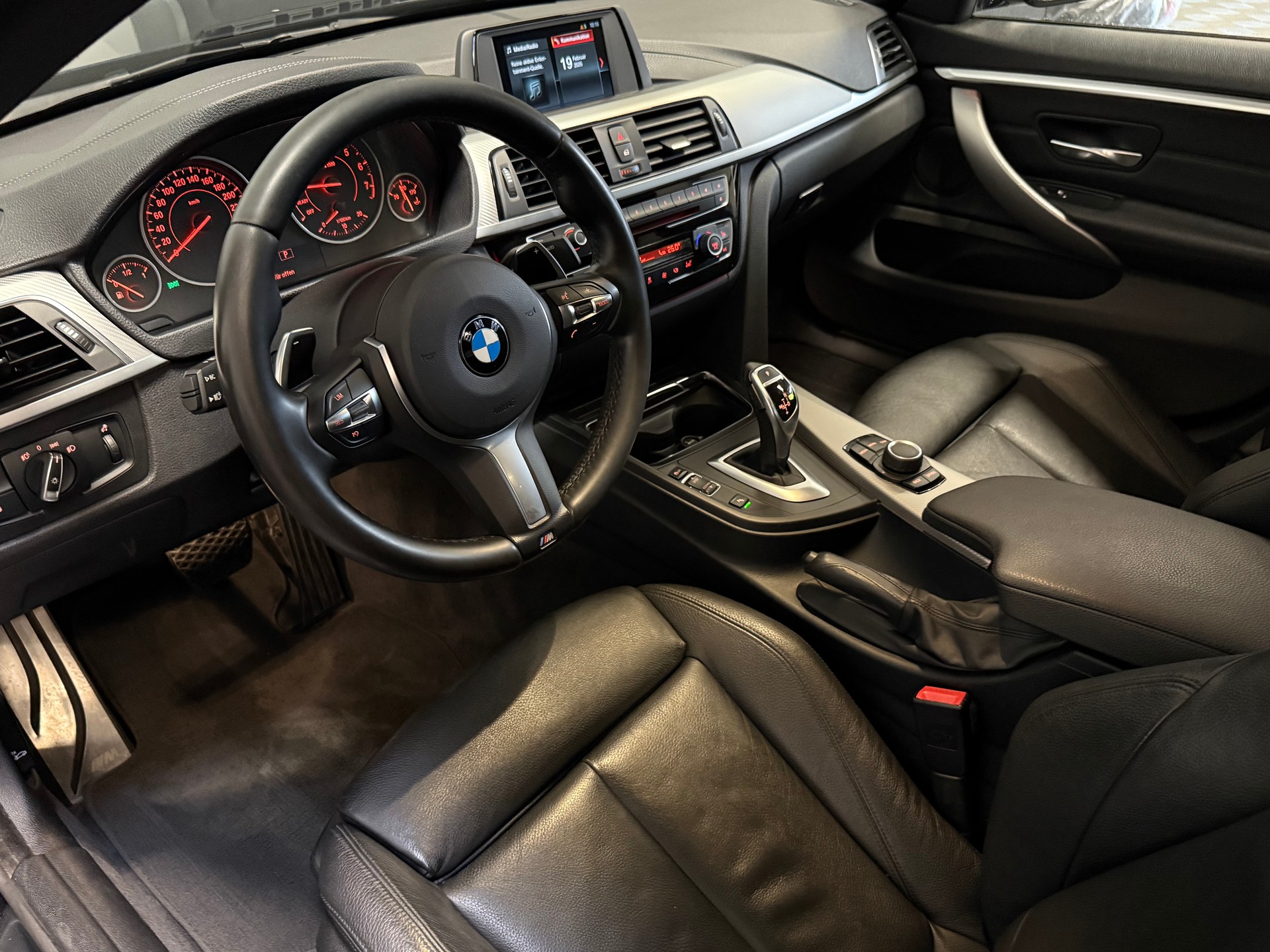 BMW 430i xDrive Gran Coupé-image-12