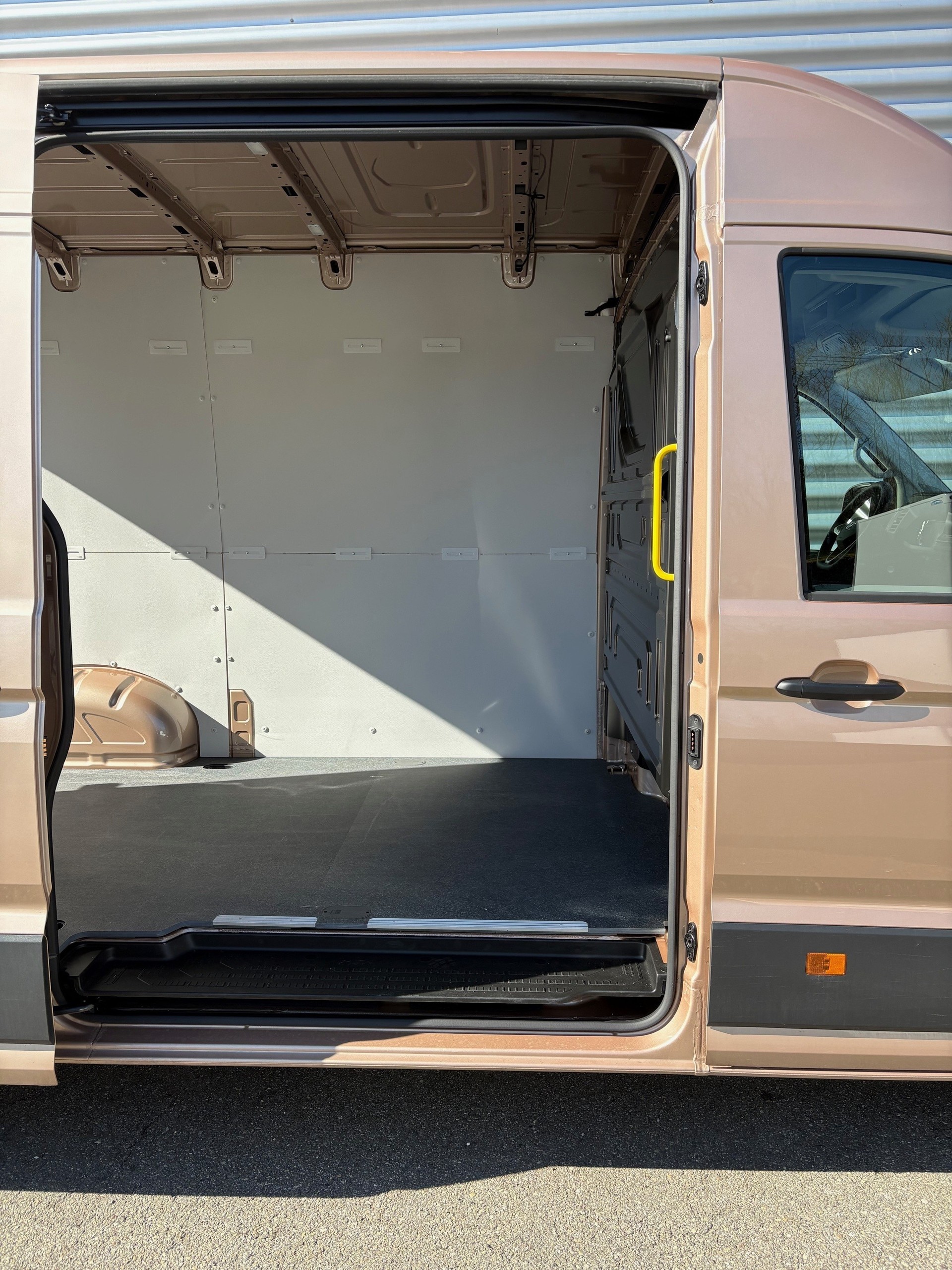 MAN TGE 3.180 4x2F SB Kastenwagen-image-6