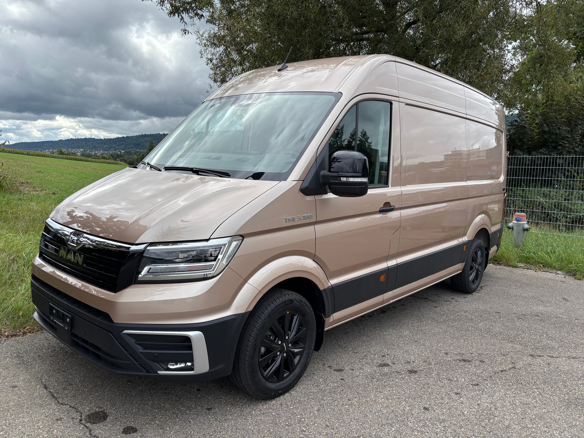 MAN TGE 3.180 4x2F SB Kastenwagen