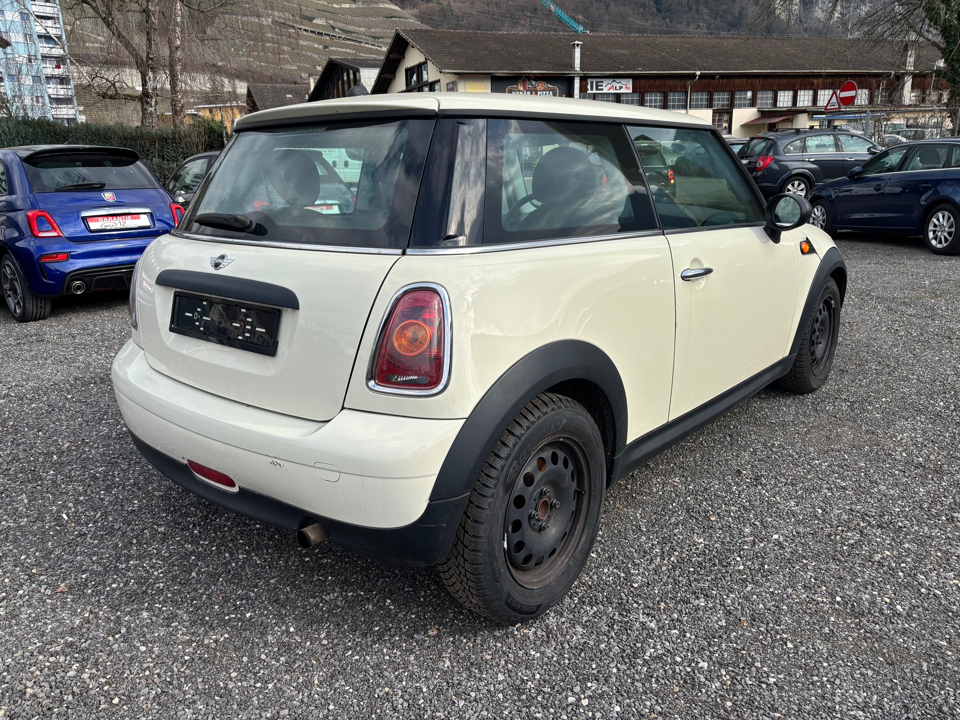 MINI One-image-4