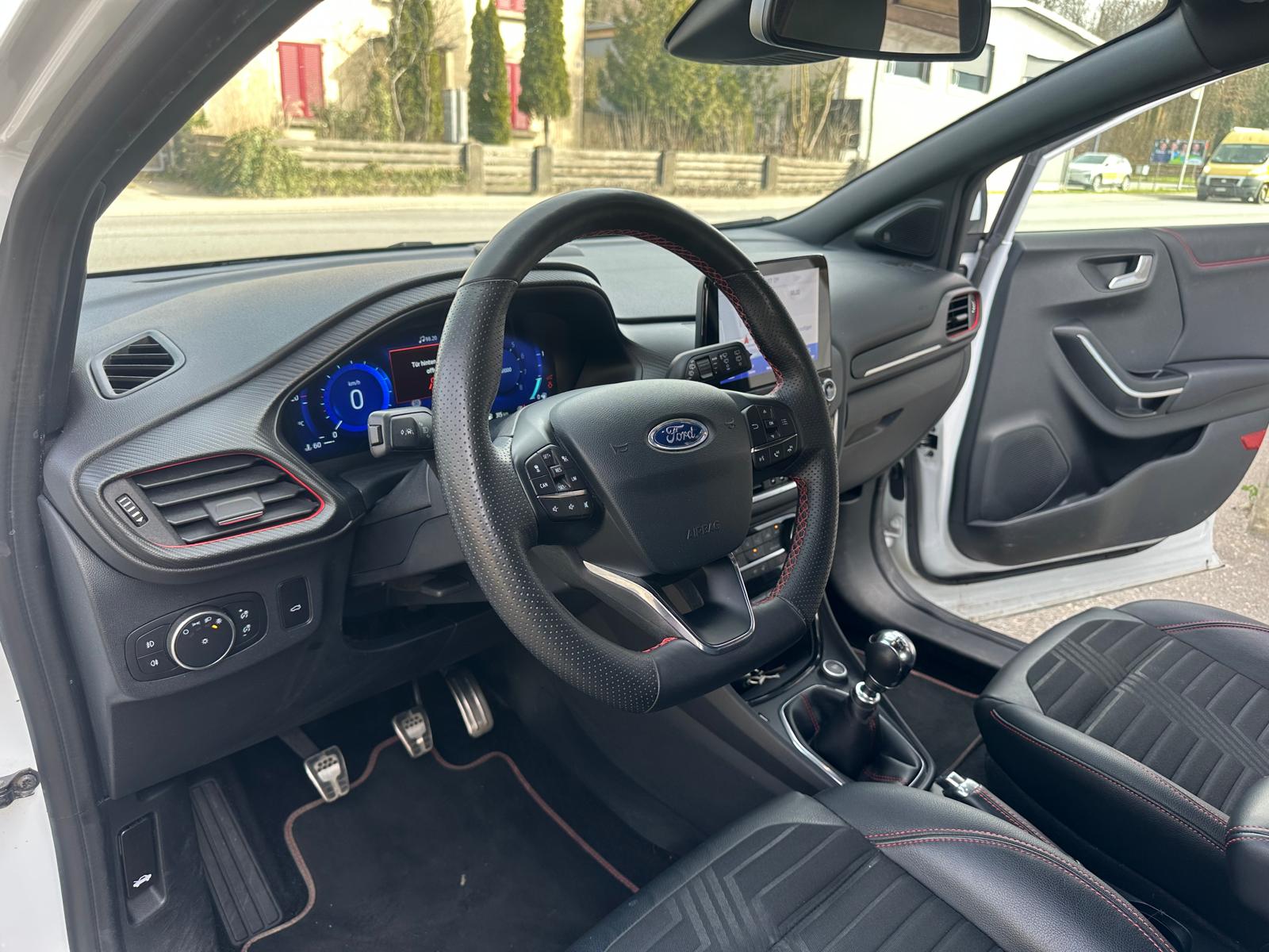 FORD Puma 1.0 MHEV ST-Line X-image-9