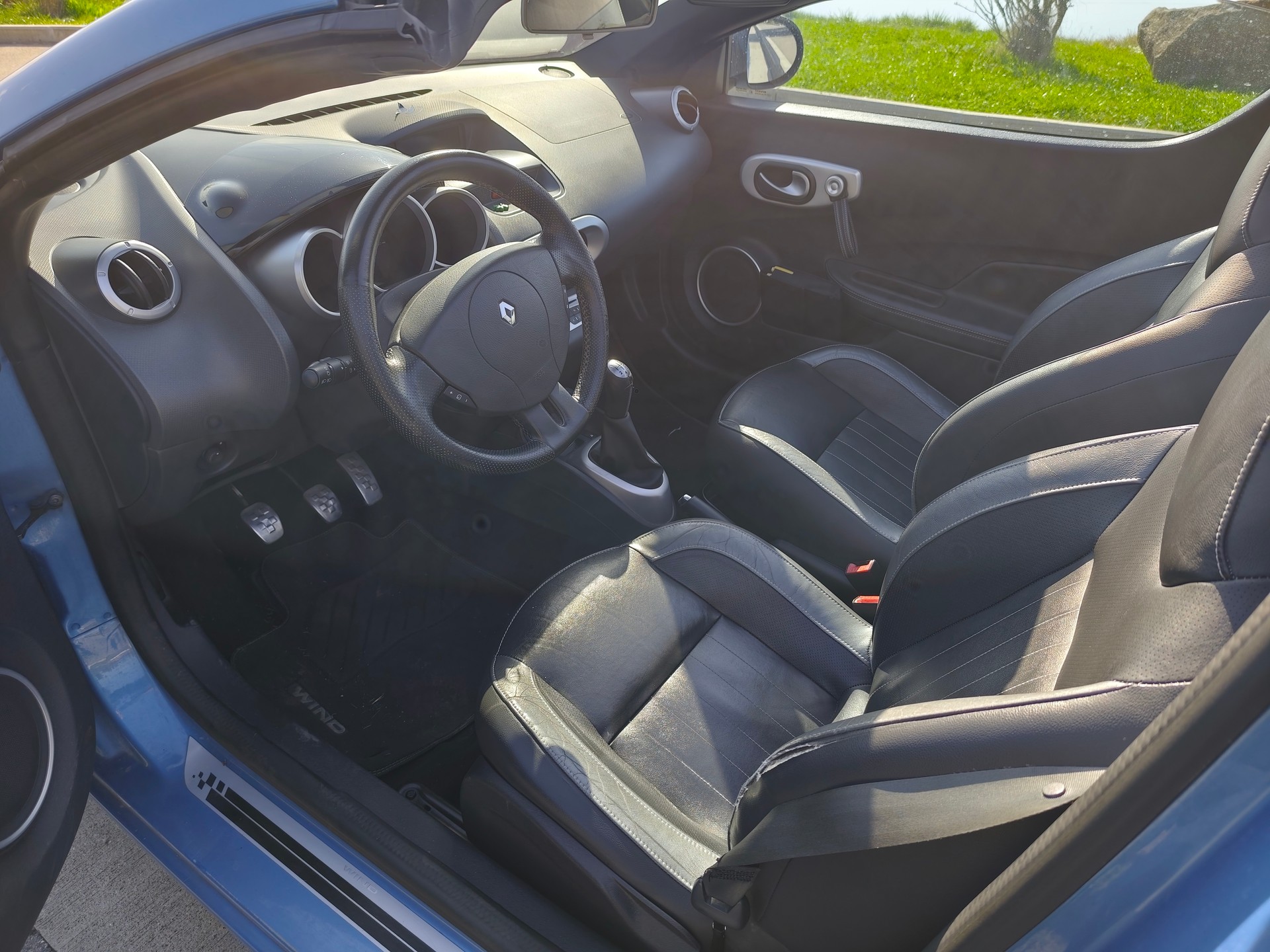 RENAULT Wind 1.2 16V T Dynamique-image-4