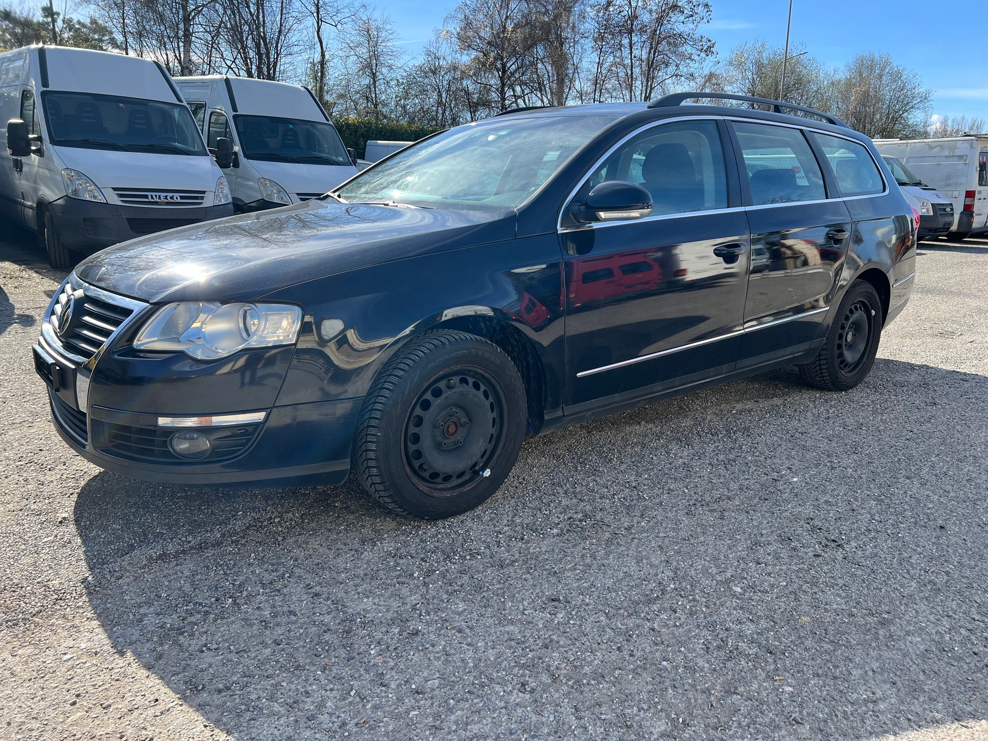 VW Passat Variant 2.0 TDI Trendline-image-0