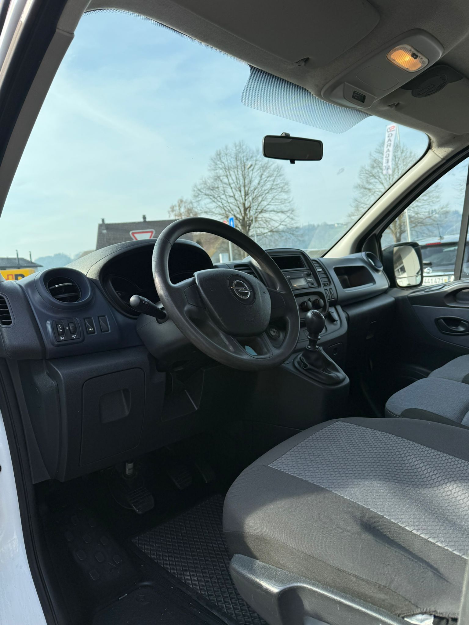 OPEL Vivaro 1.6 CDTI 2.7t L1H1-image-4