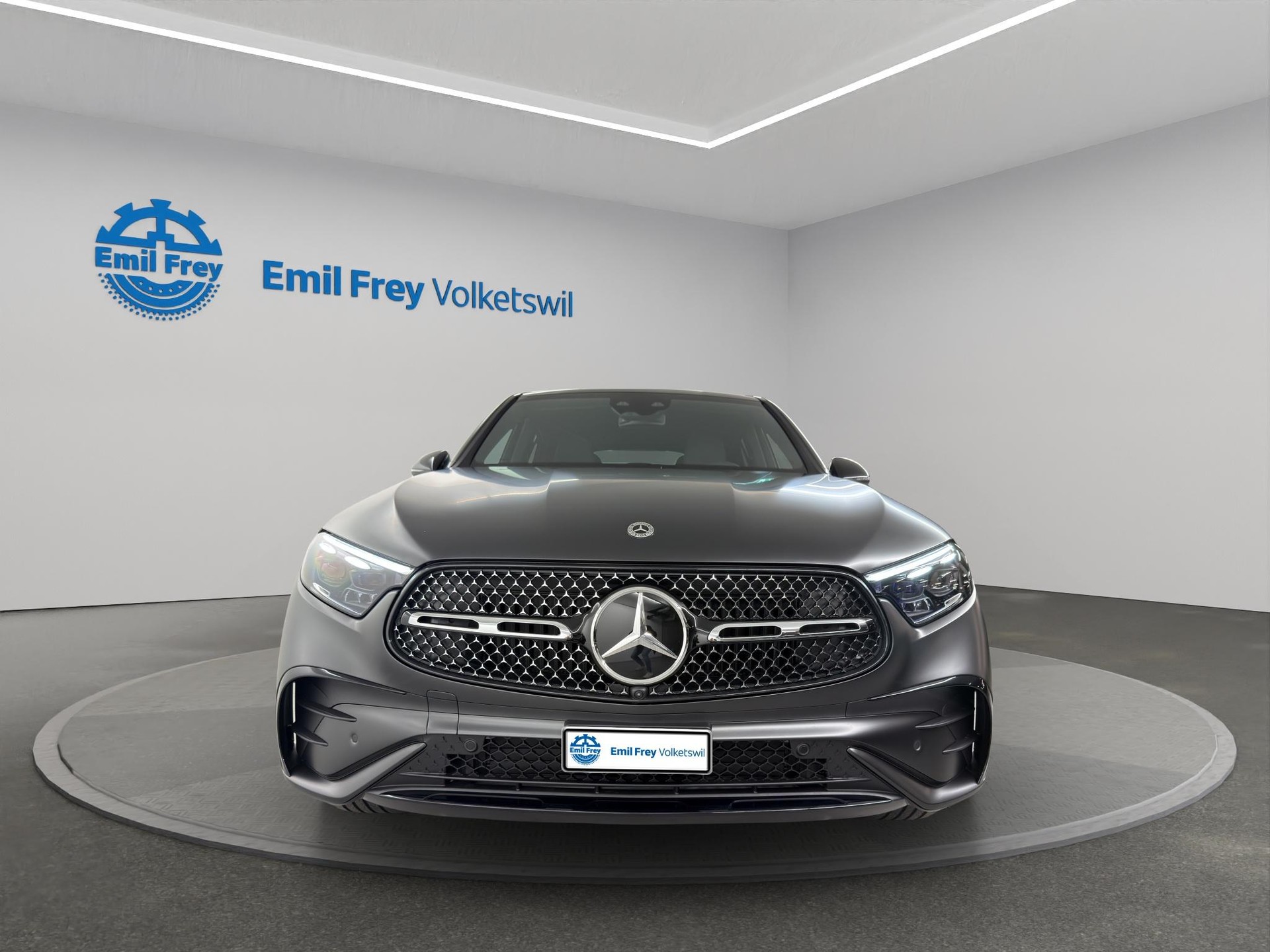 MERCEDES-BENZ GLC 300 AMG Line 4matic Coupé-image-4