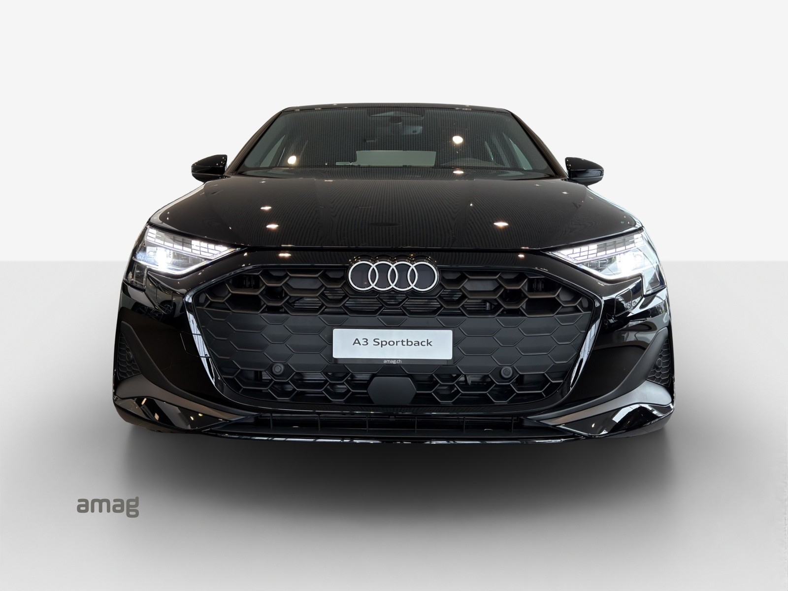 AUDI A3 Sportback TFSI 110 kW Attraction S tronic-image-6