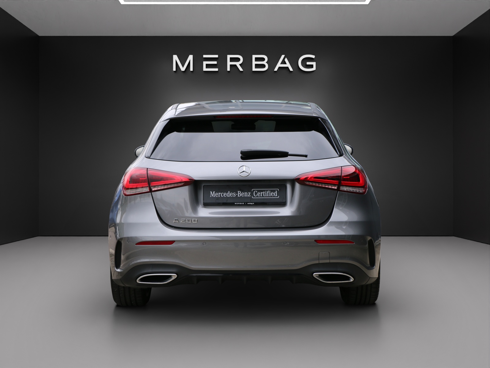 MERCEDES-BENZ A 200 AMG Line-image-3