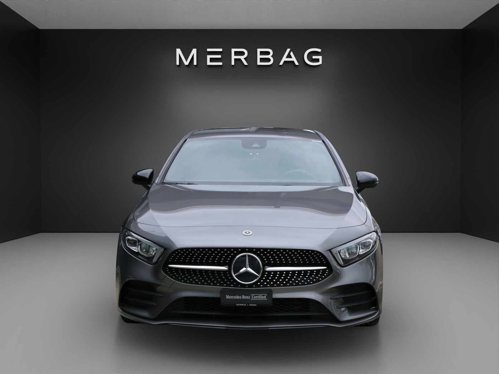 MERCEDES-BENZ A 200 AMG Line-image-19