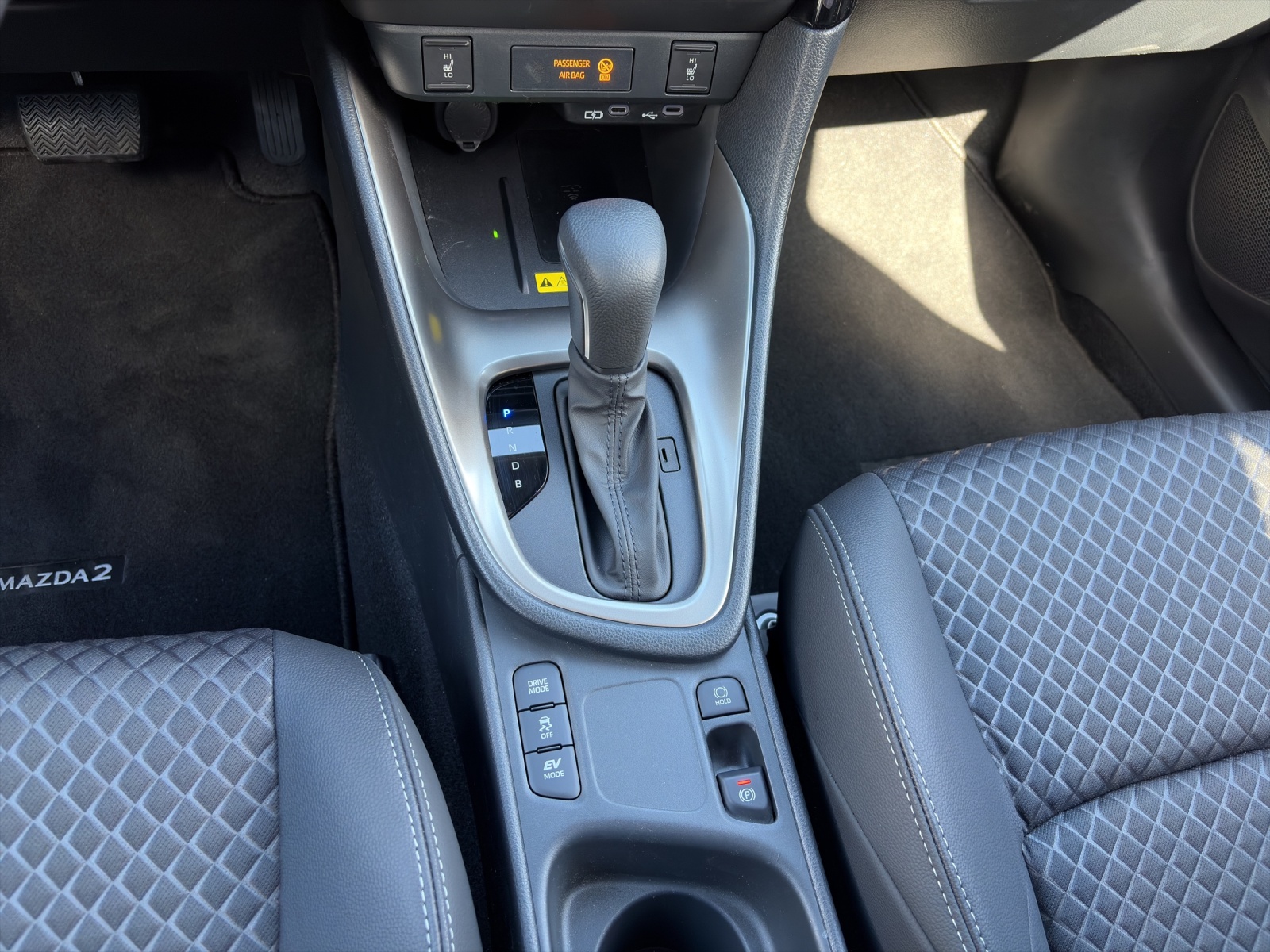 Image MAZDA 2 2 Hybrid Homura