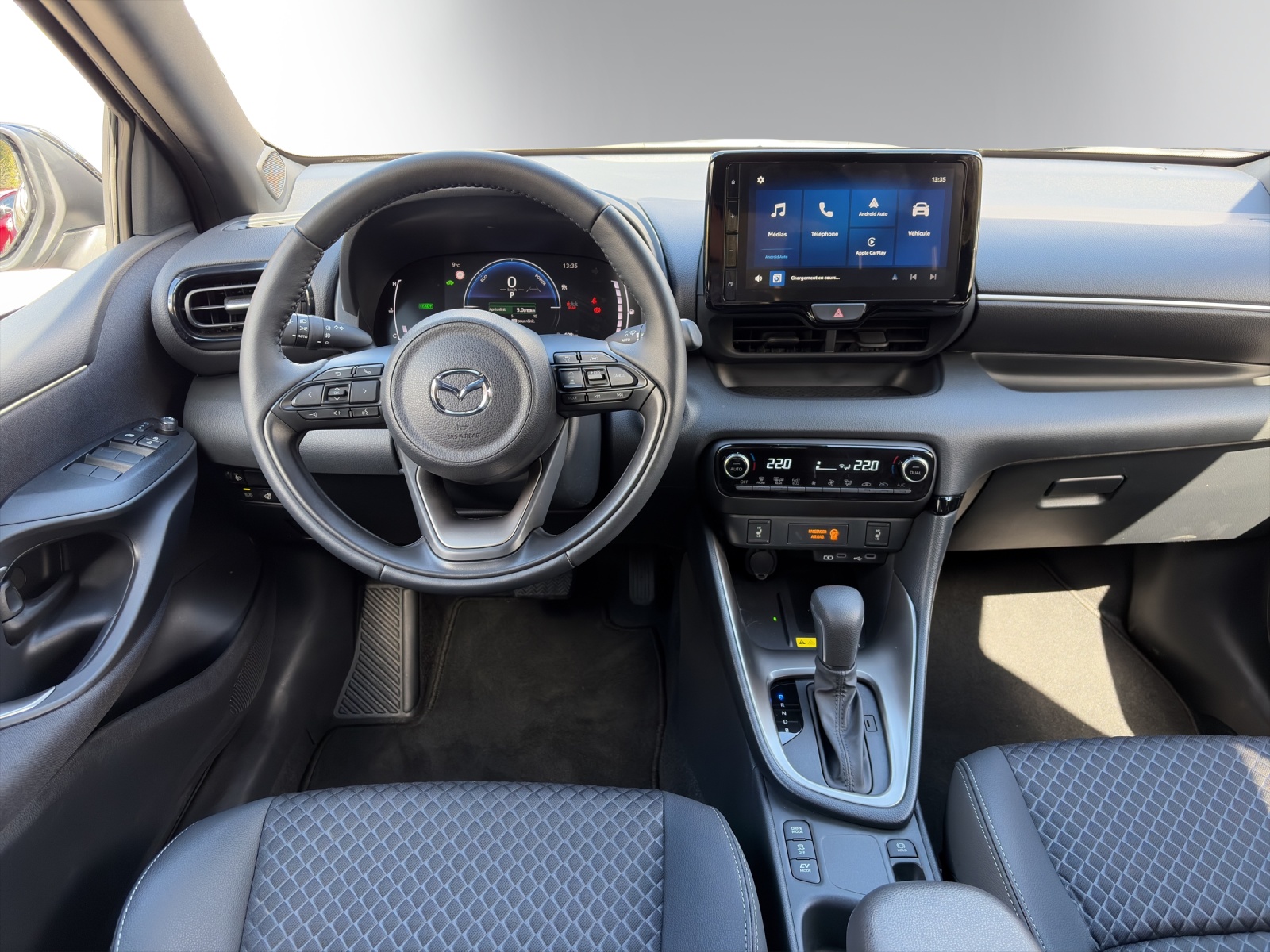 Image MAZDA 2 2 Hybrid Homura